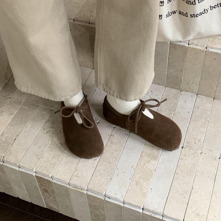 Plain Fleece-Lined Lace-Up Flats Product Image