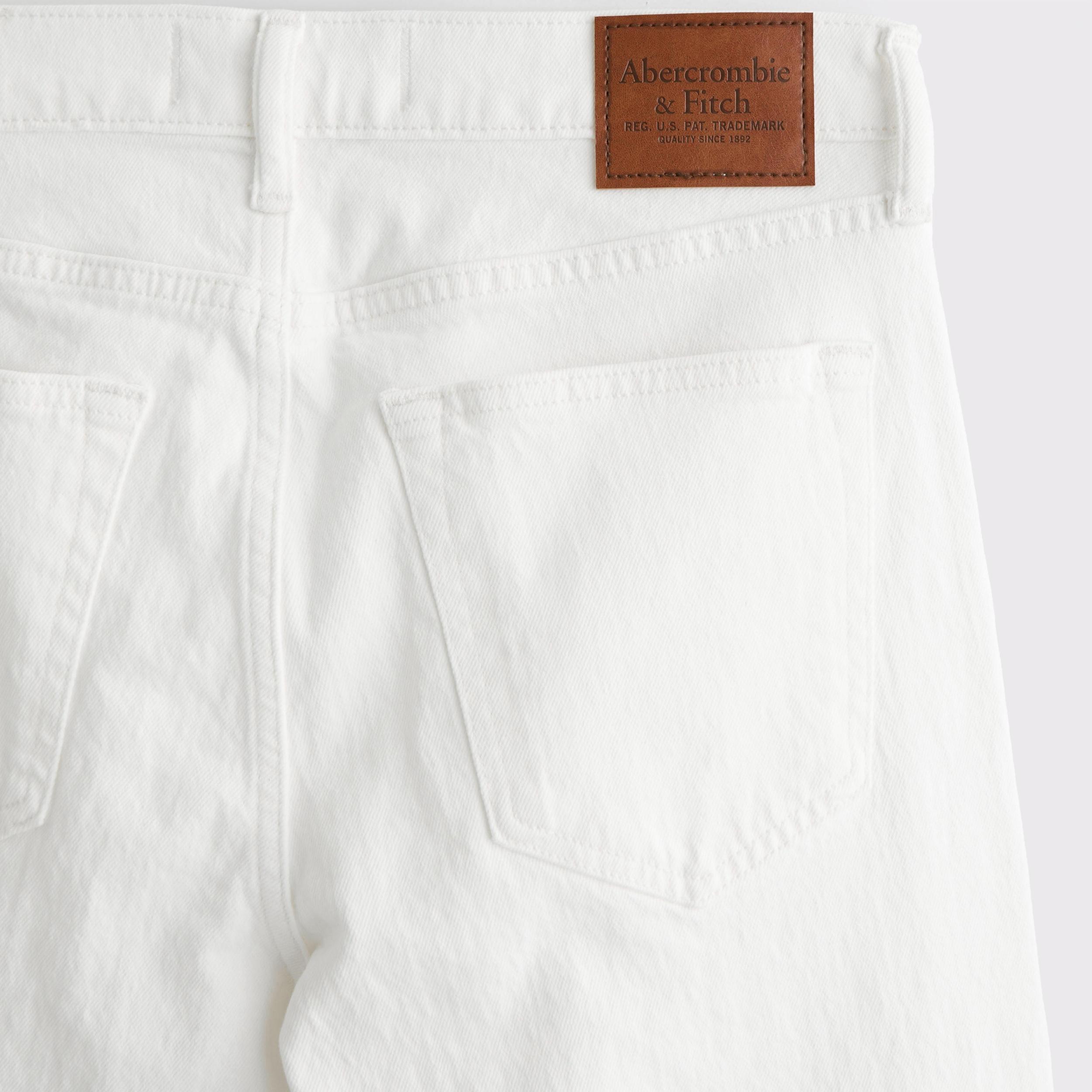 90s Straight Jean Product Image