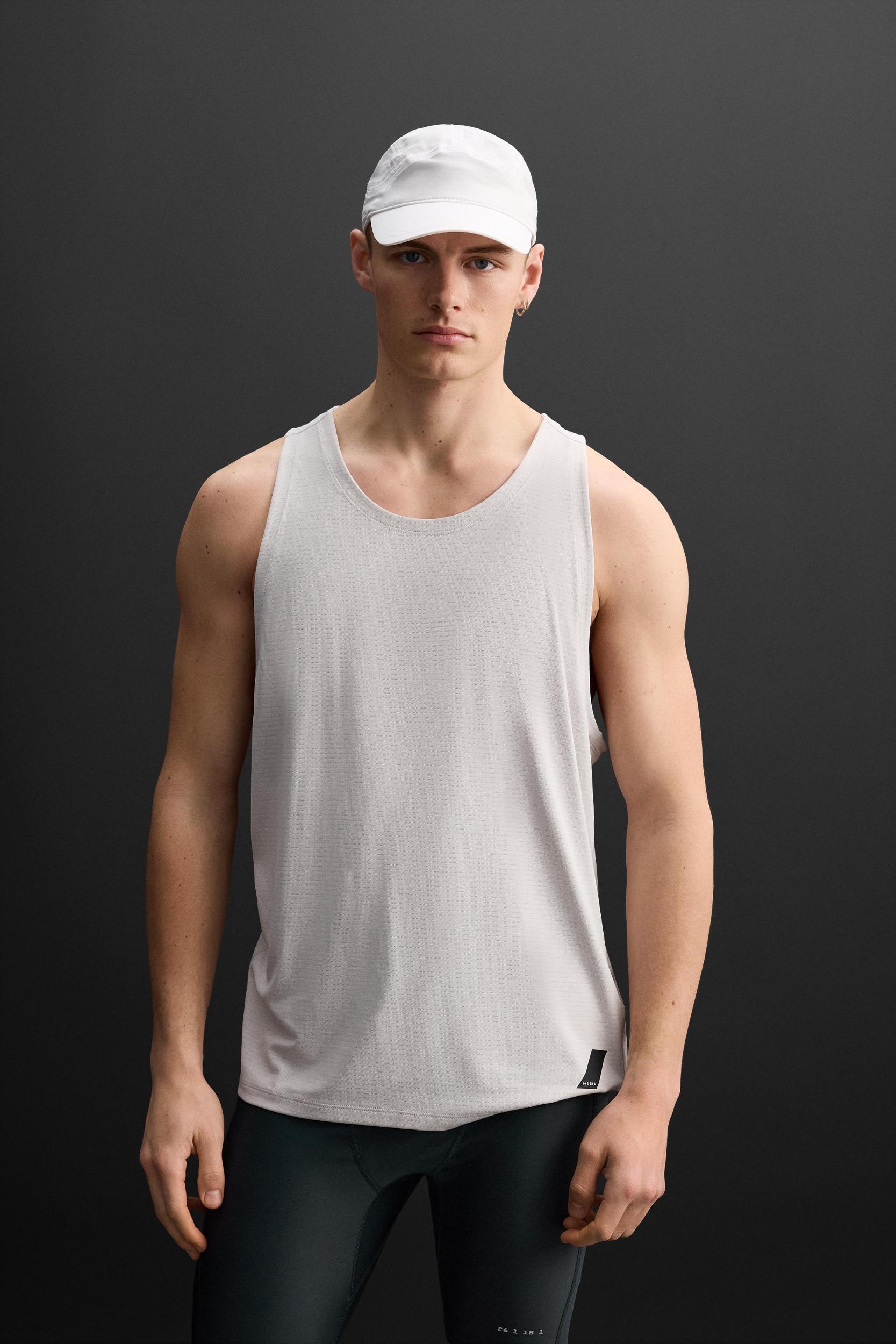 LIGHTWEIGHT TECHNICAL TANK TOP Product Image