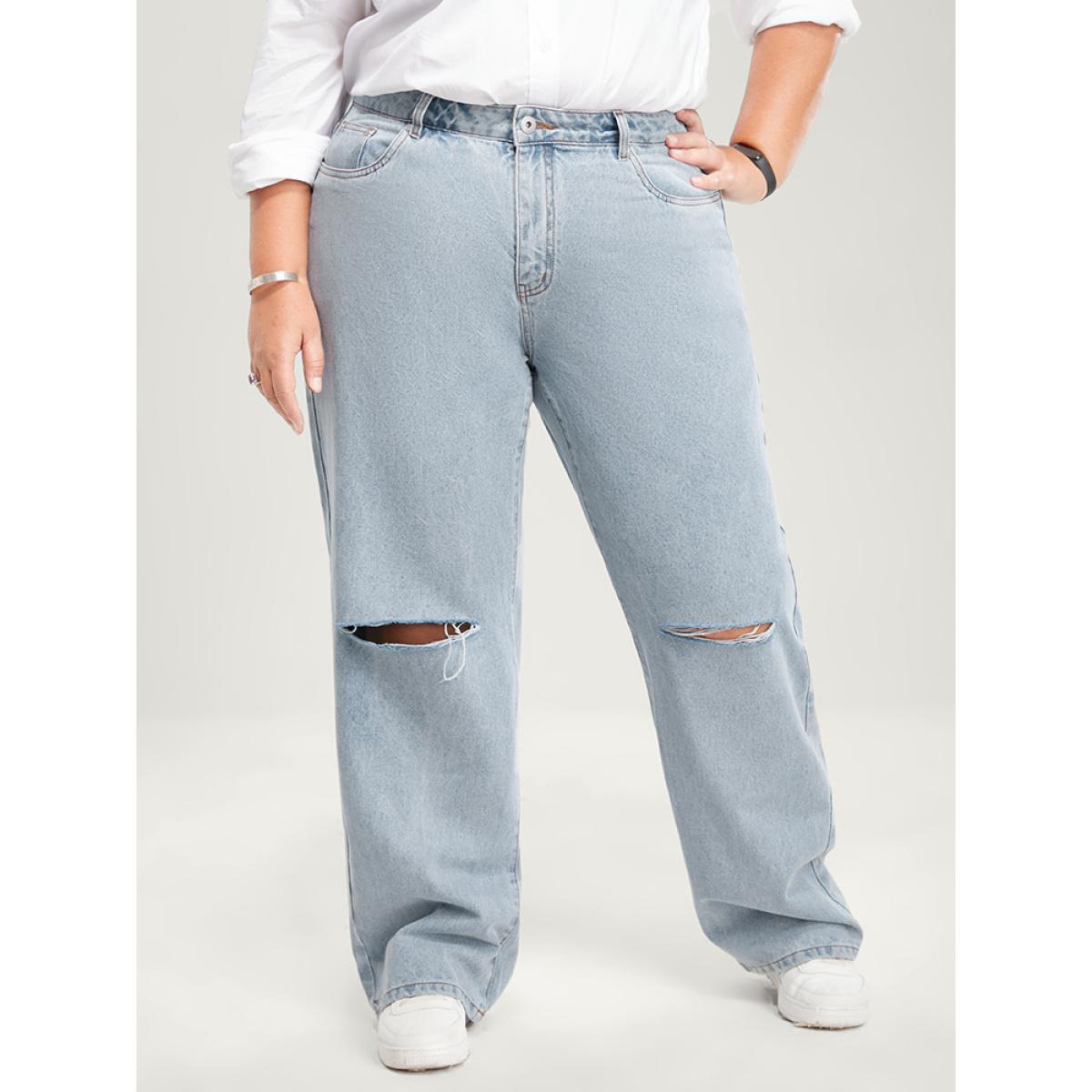 Plus Size Boyfriend Wide Leg Non Stretchy High Rise Light Wash Distressed Jeans Women LightBlue Casual Plain Distressed No stretch Pocket Jeans BloomChic 20/2X Product Image