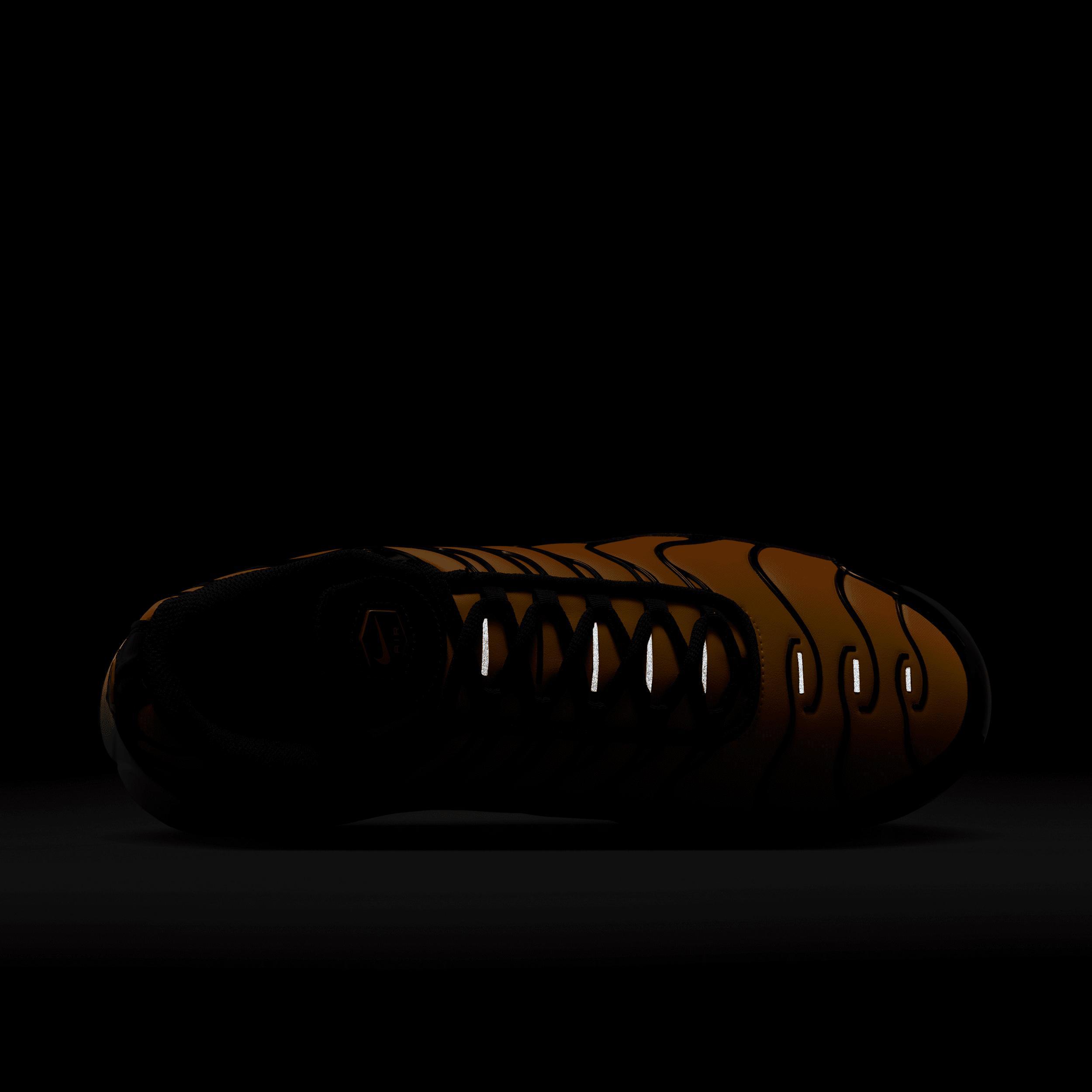 Nike Men's Air Max Plus G Golf Shoes Product Image