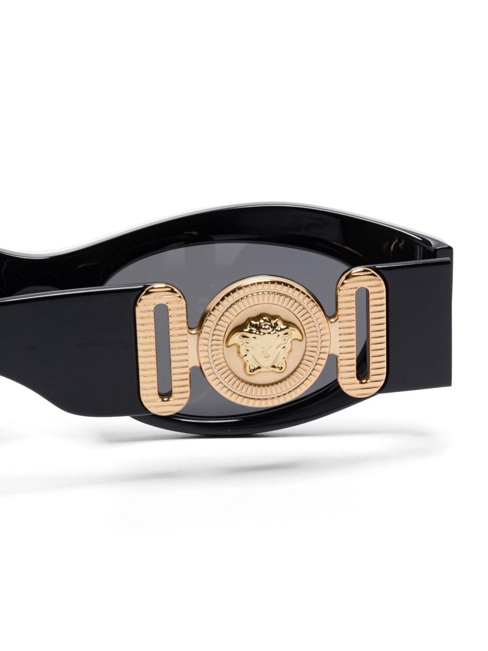 Medusa Head-plaque sunglasses Product Image
