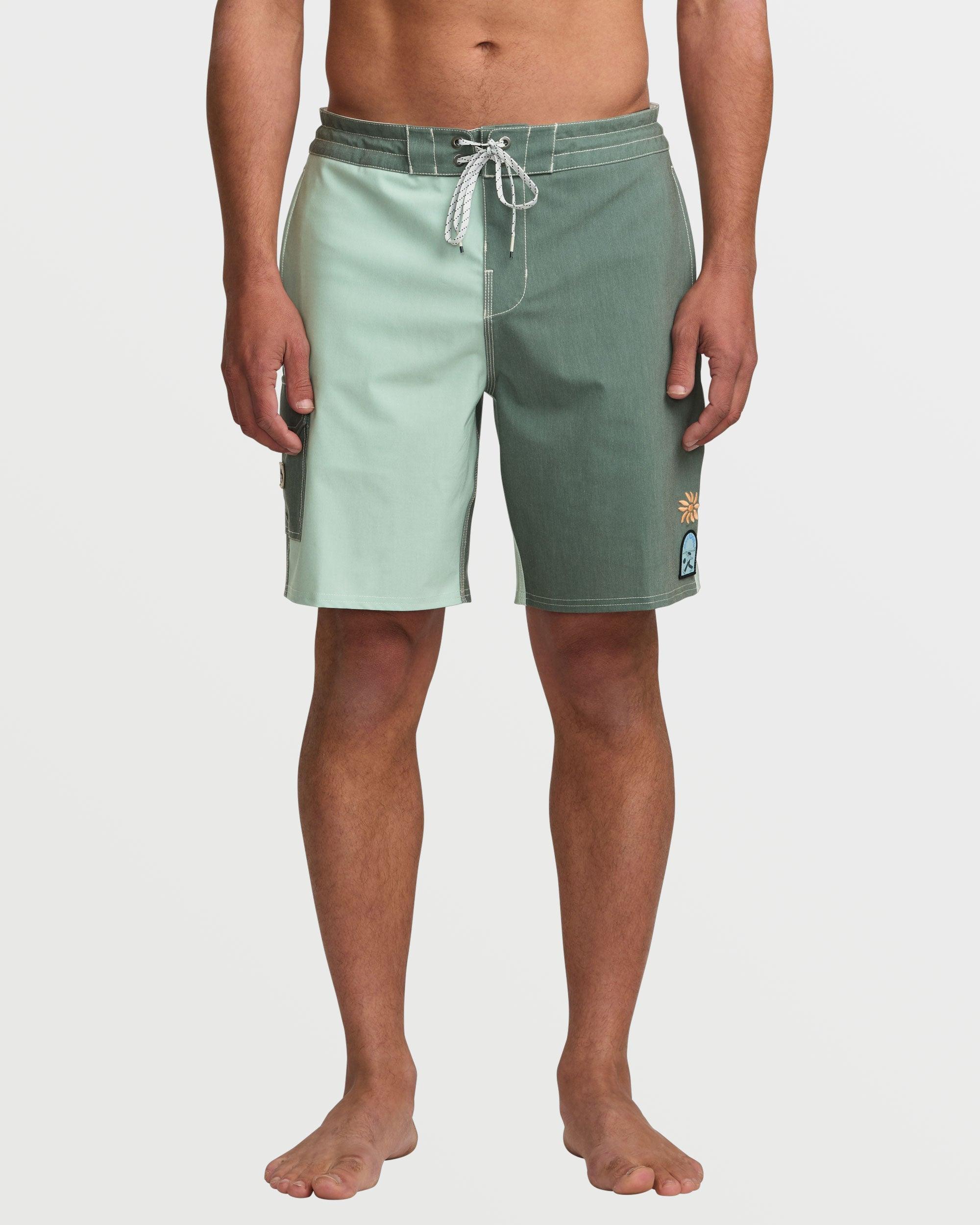Sunshine Lo Tide 19" Boardshorts - Green Tea Male Product Image