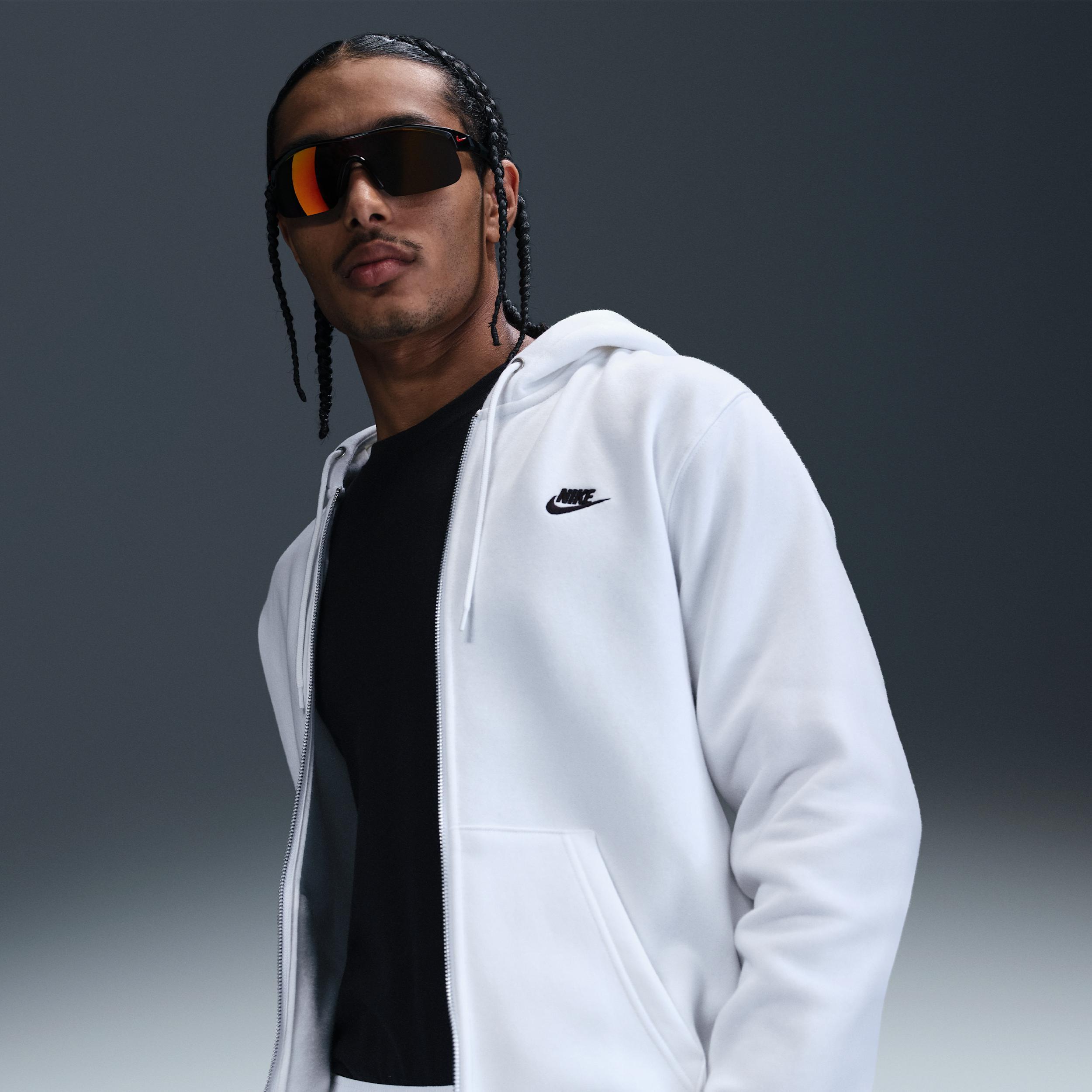 Nike Men's Club Full-Zip Fleece Hoodie Product Image
