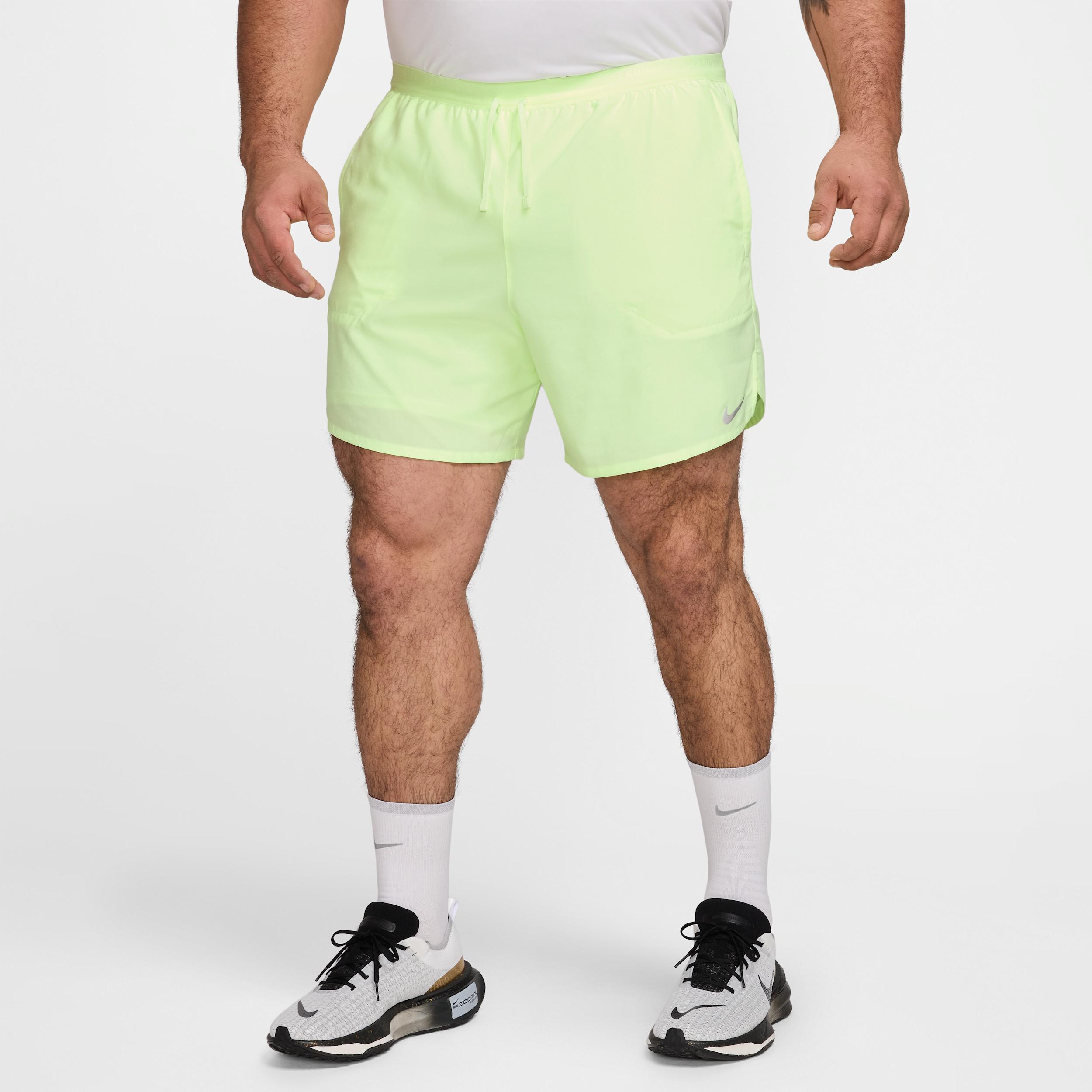Nike Men's Stride Dri-FIT 7" 2-in-1 Running Shorts Product Image
