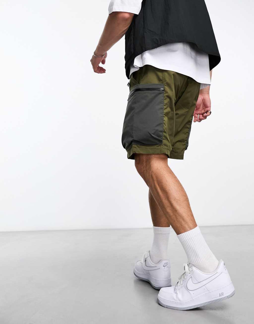 River Island loose pocket cargo short Product Image