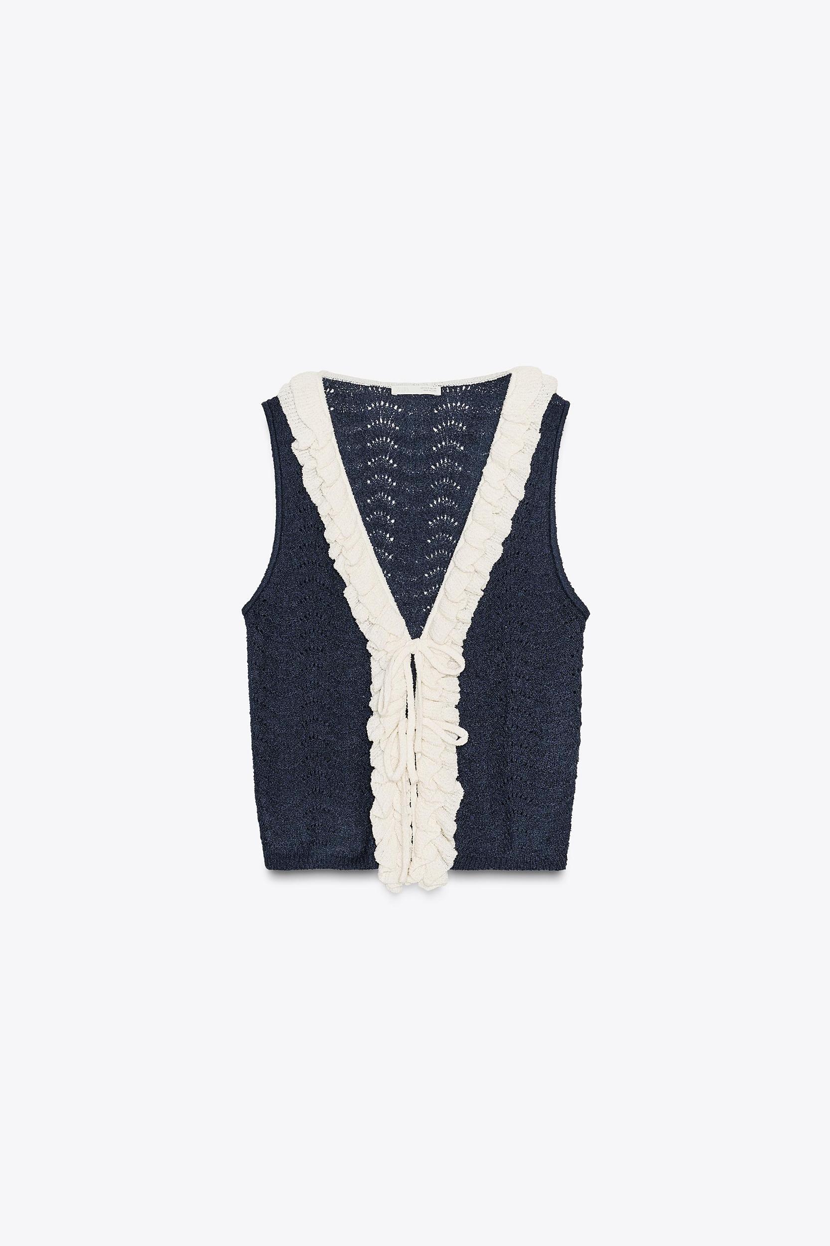 CONTRAST RUFFLE TOP Product Image