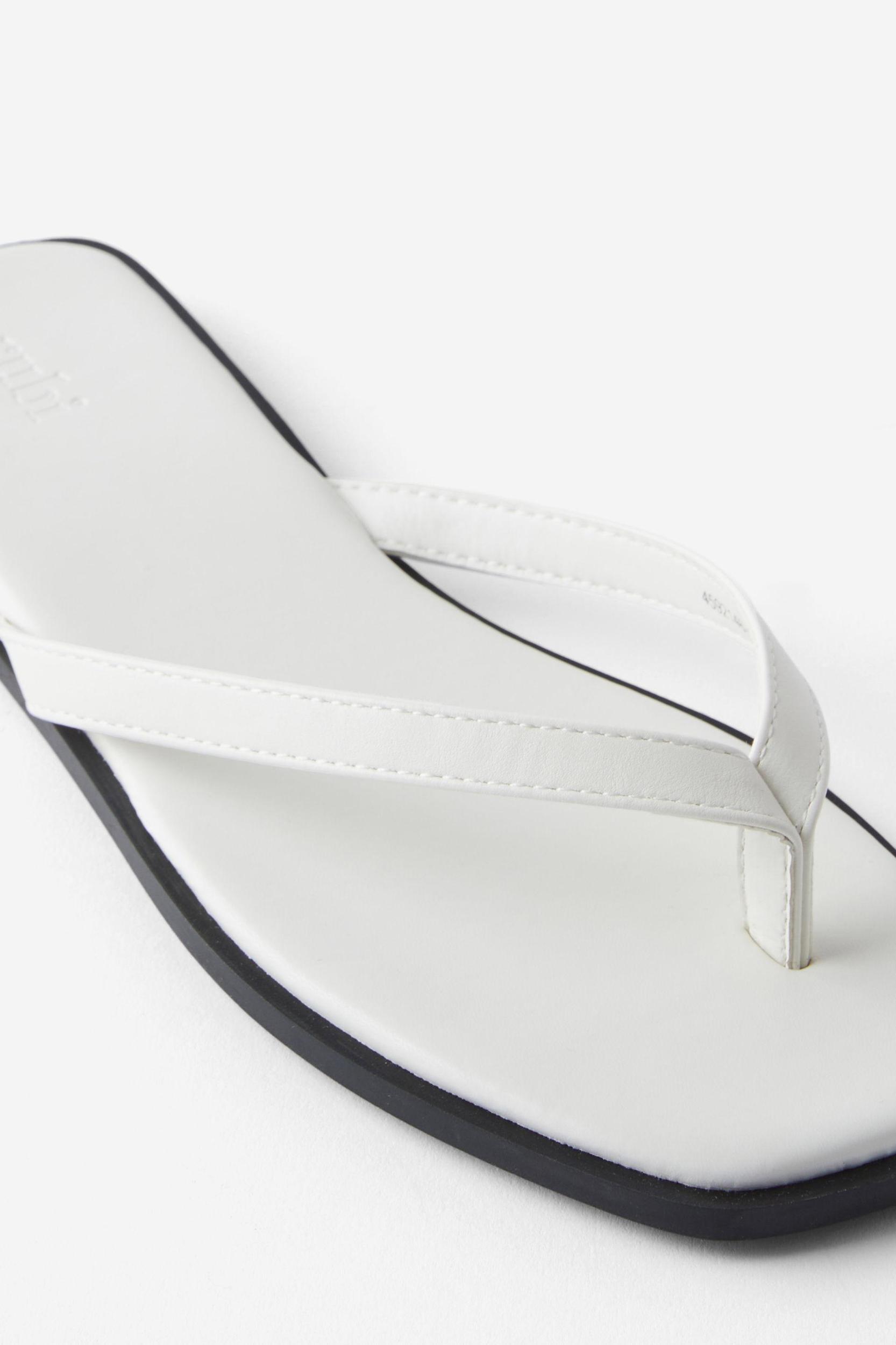 Byron Slide Product Image