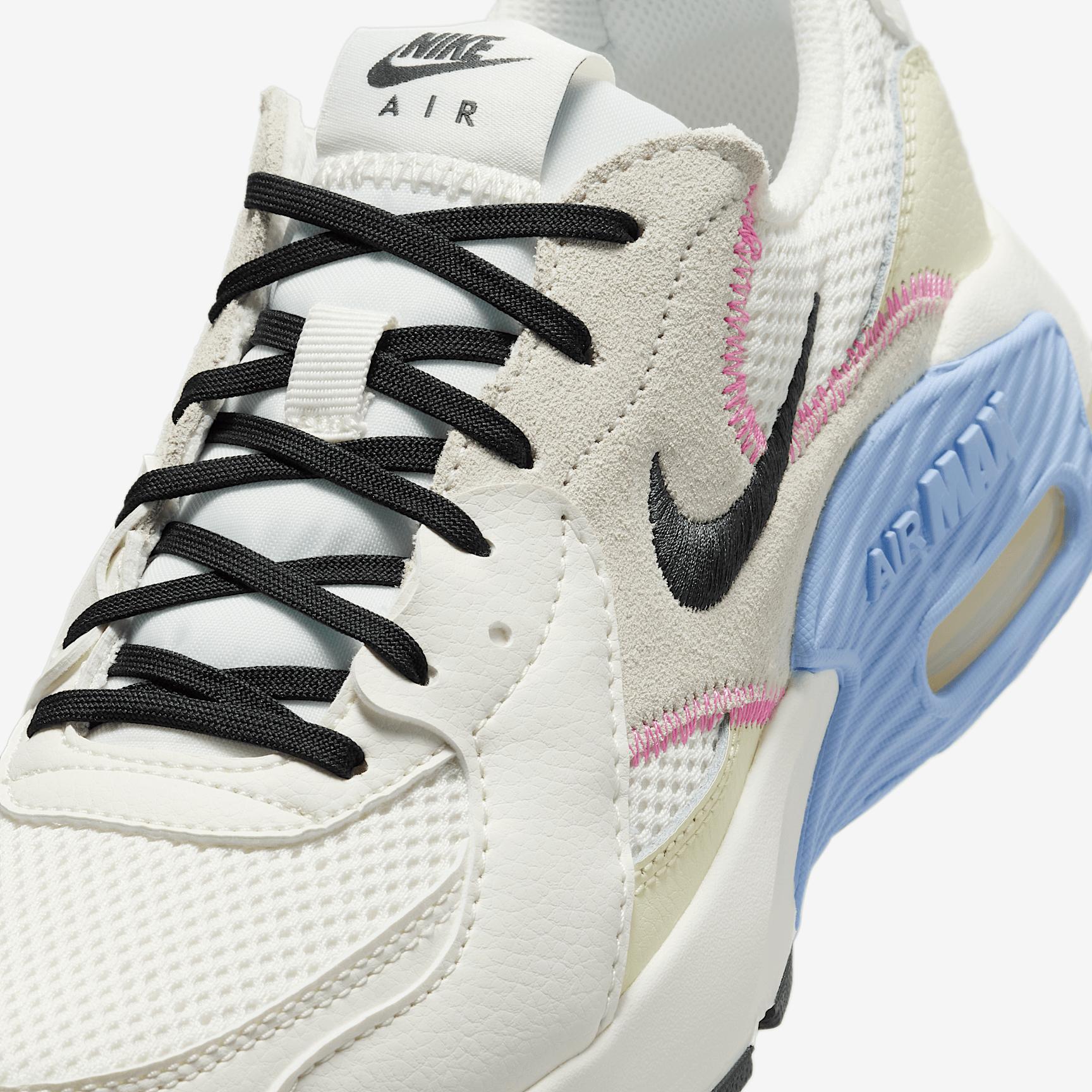 Nike Women's Air Max Excee Shoes Product Image