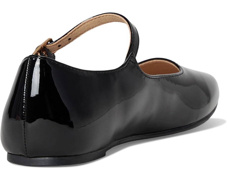 Carrie Flat Product Image