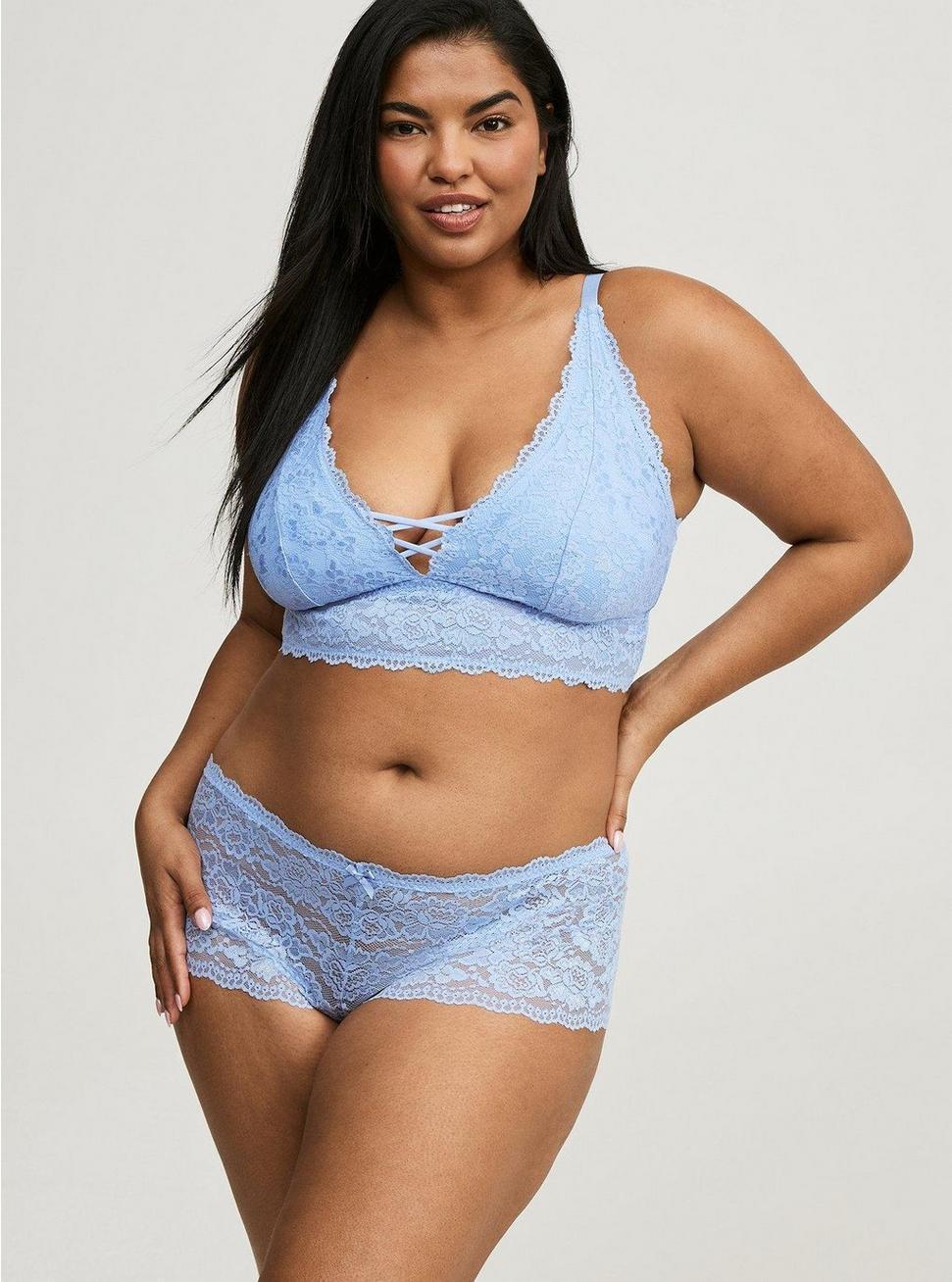 Lightly Lined Simply Lace XO Front Bralette Product Image