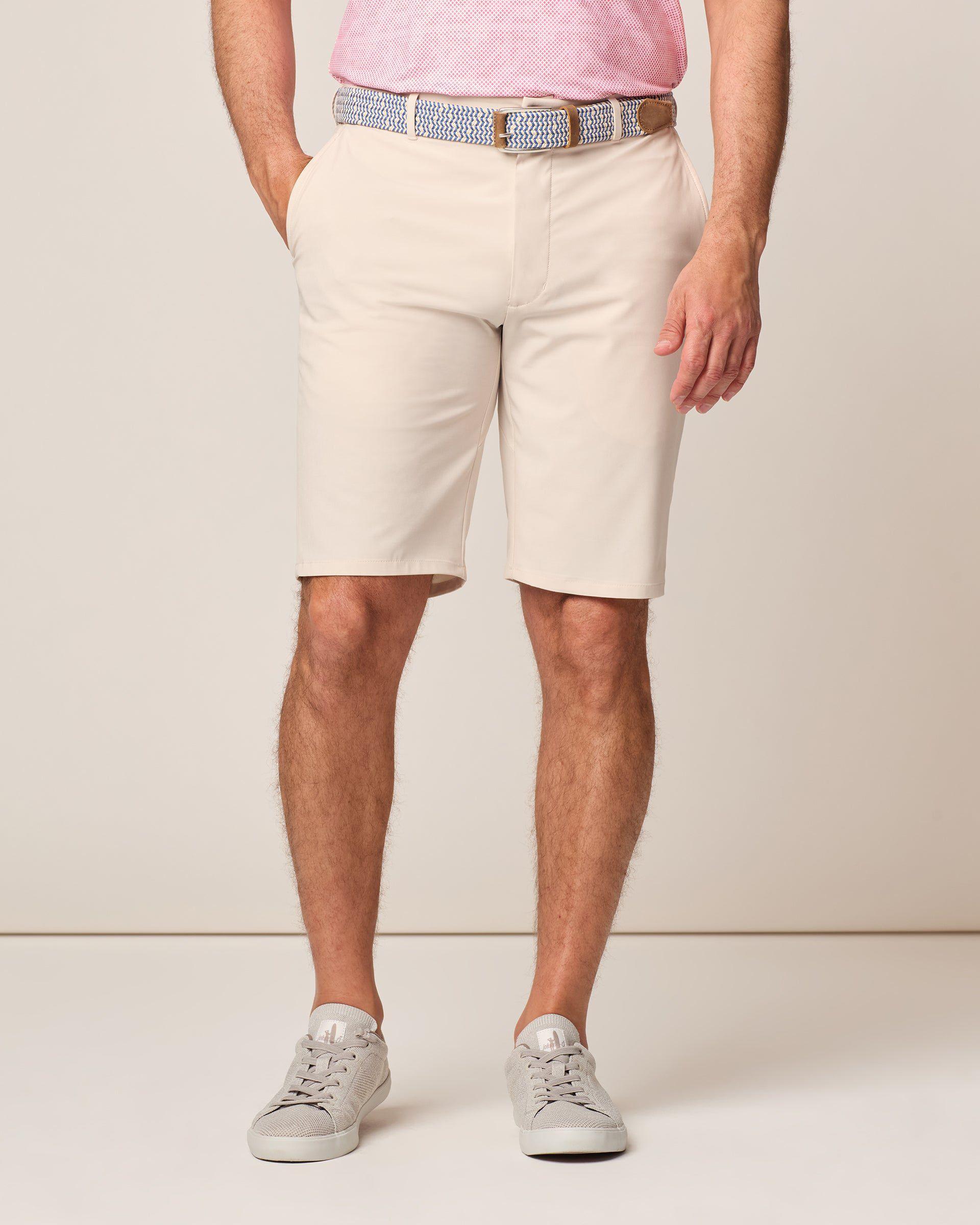 Mulligan Performance Woven Shorts Male Product Image