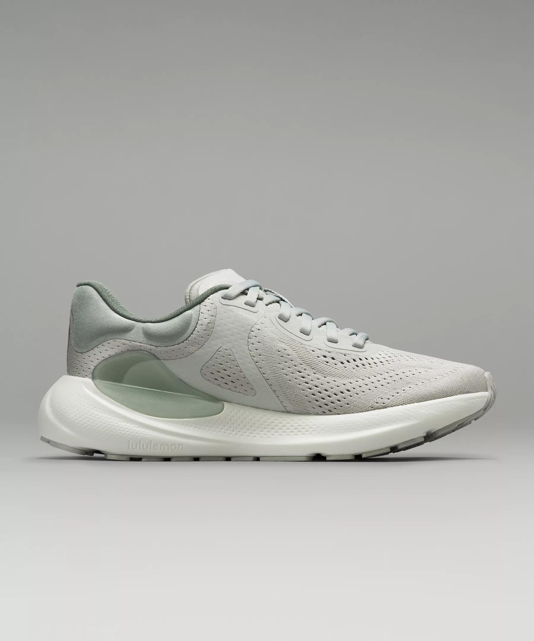 Women's Beyondfeel Running Shoe Product Image