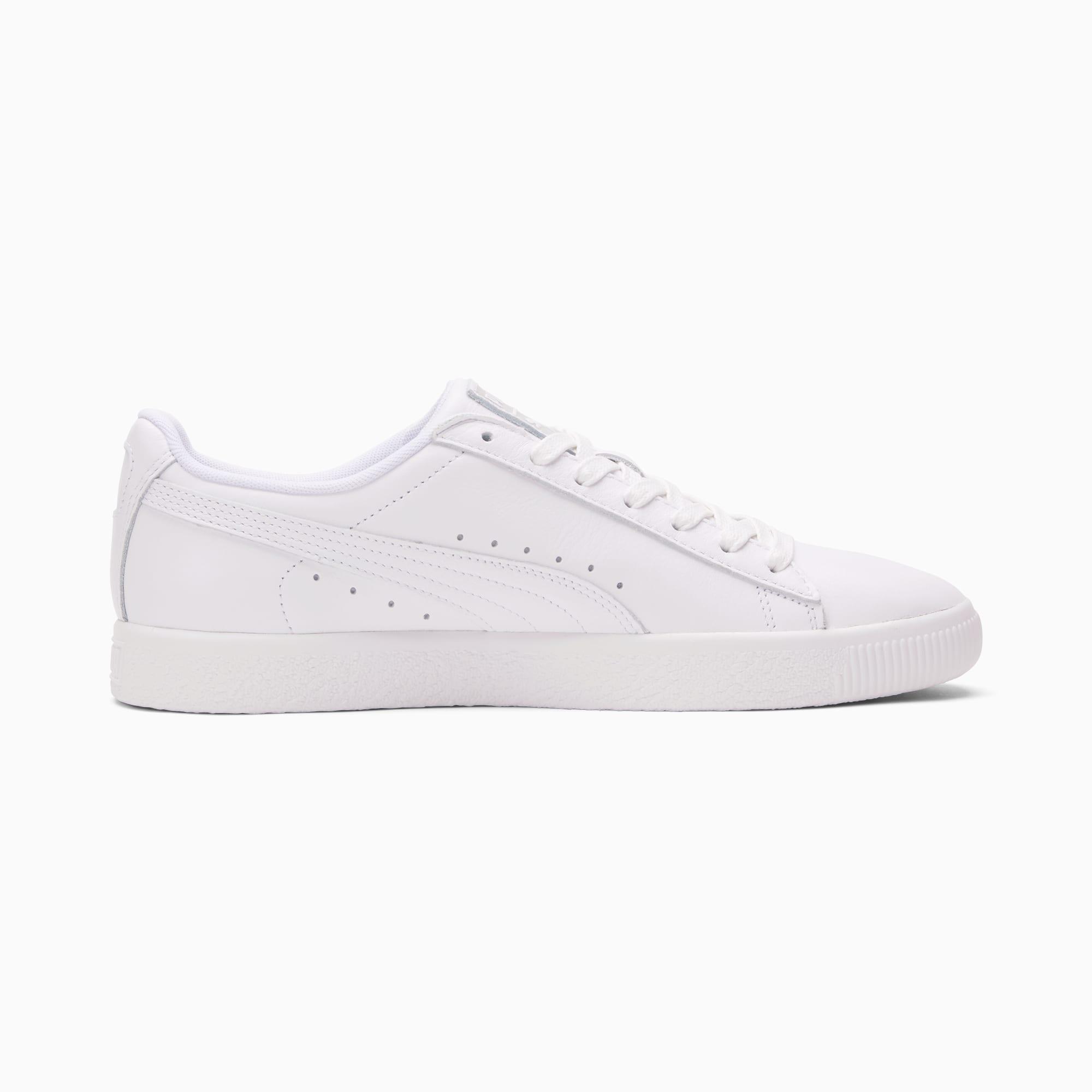 Clyde Core Foil Men's Sneakers Product Image