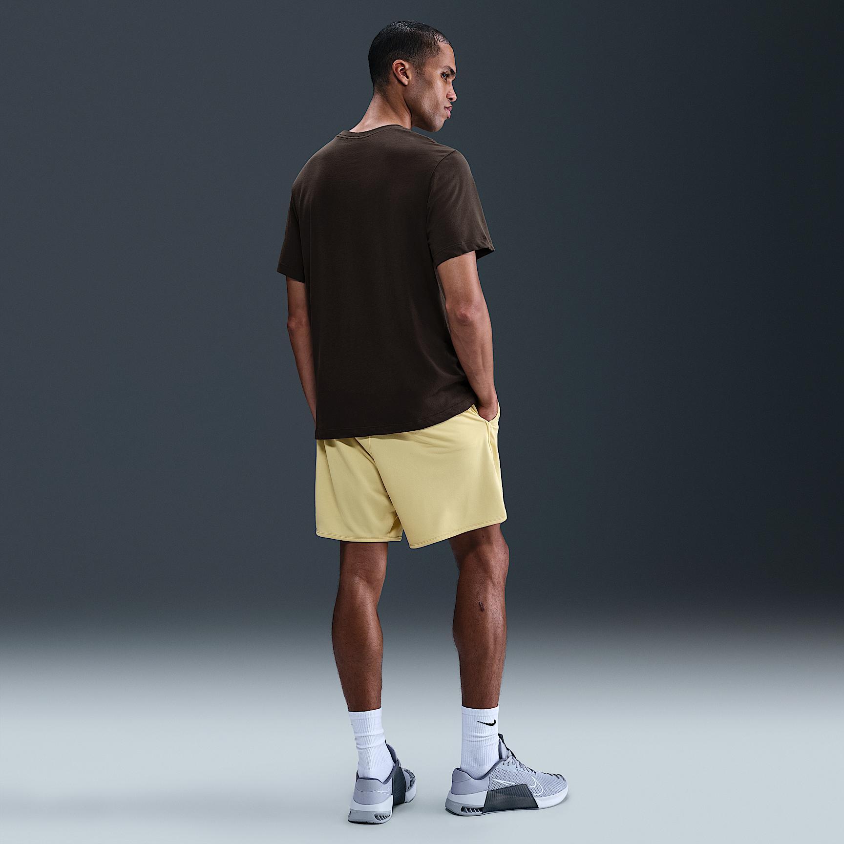 Nike Men's Dri-FIT Training T-Shirt Product Image