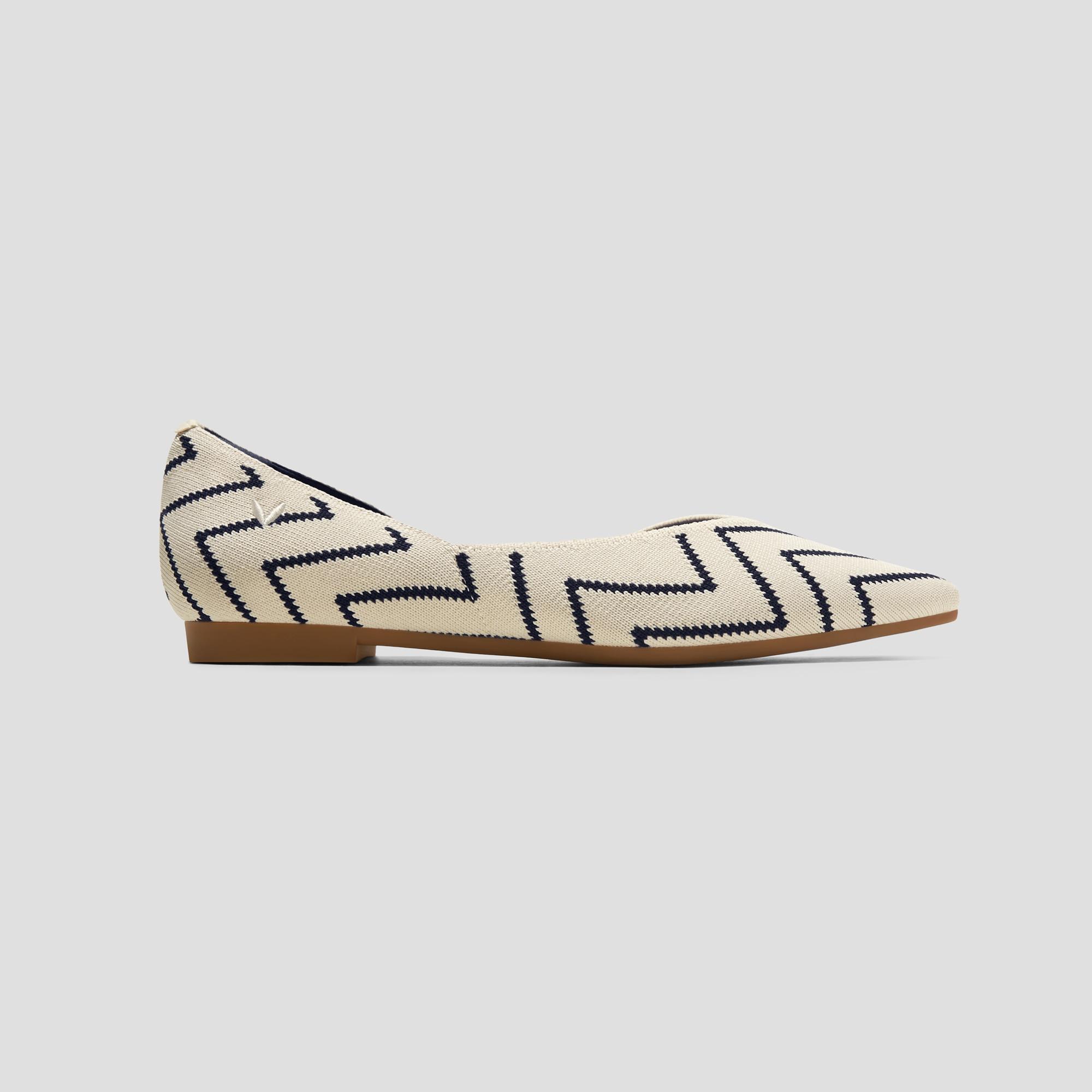 Pointed-Toe D'Orsay Flats (Melia) Product Image