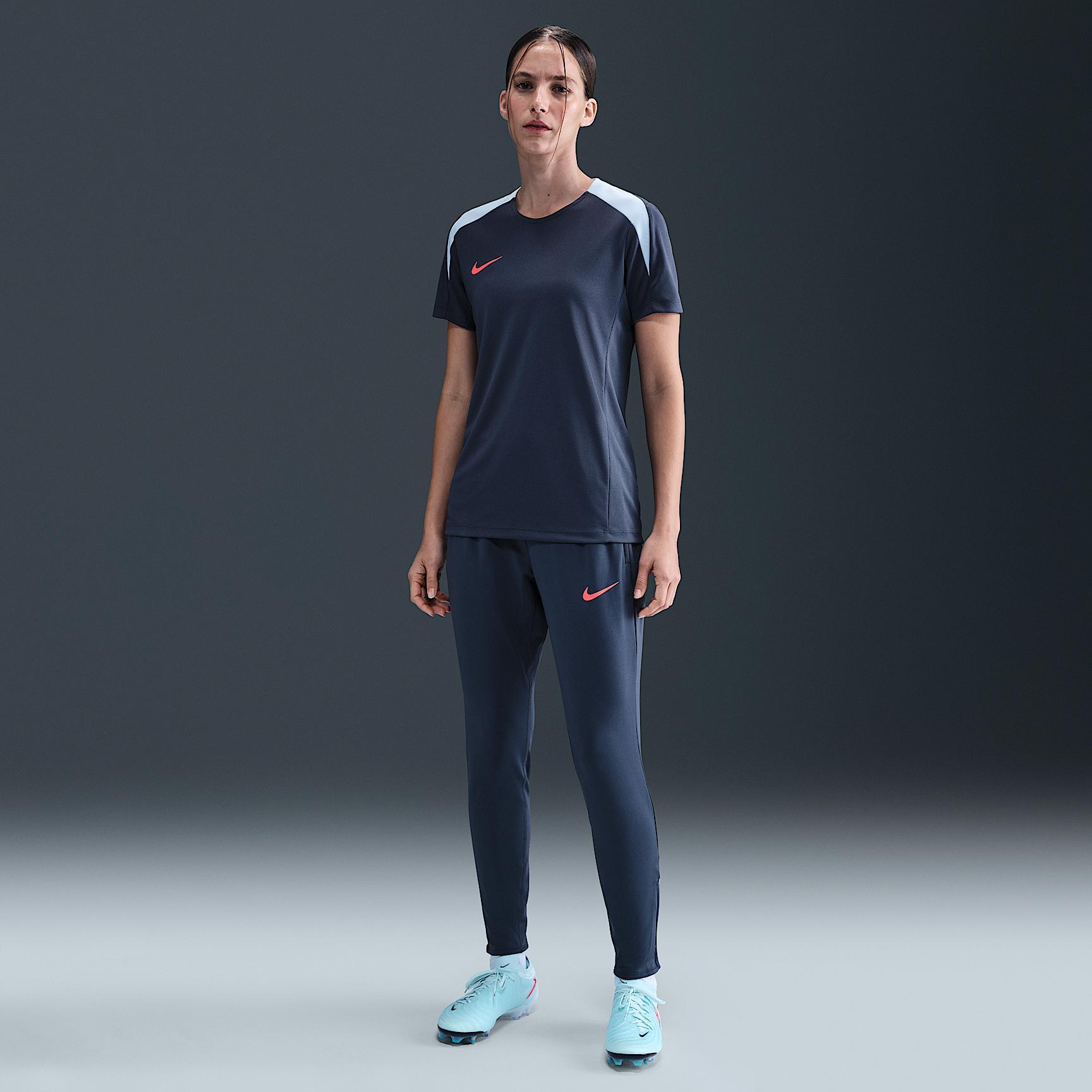 Nike Strike Women's Dri-FIT Short-Sleeve Soccer Top Product Image