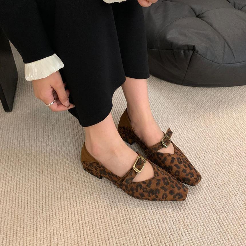 Chunky Heel Buckled Faux Leather Mary Jane Pumps Product Image