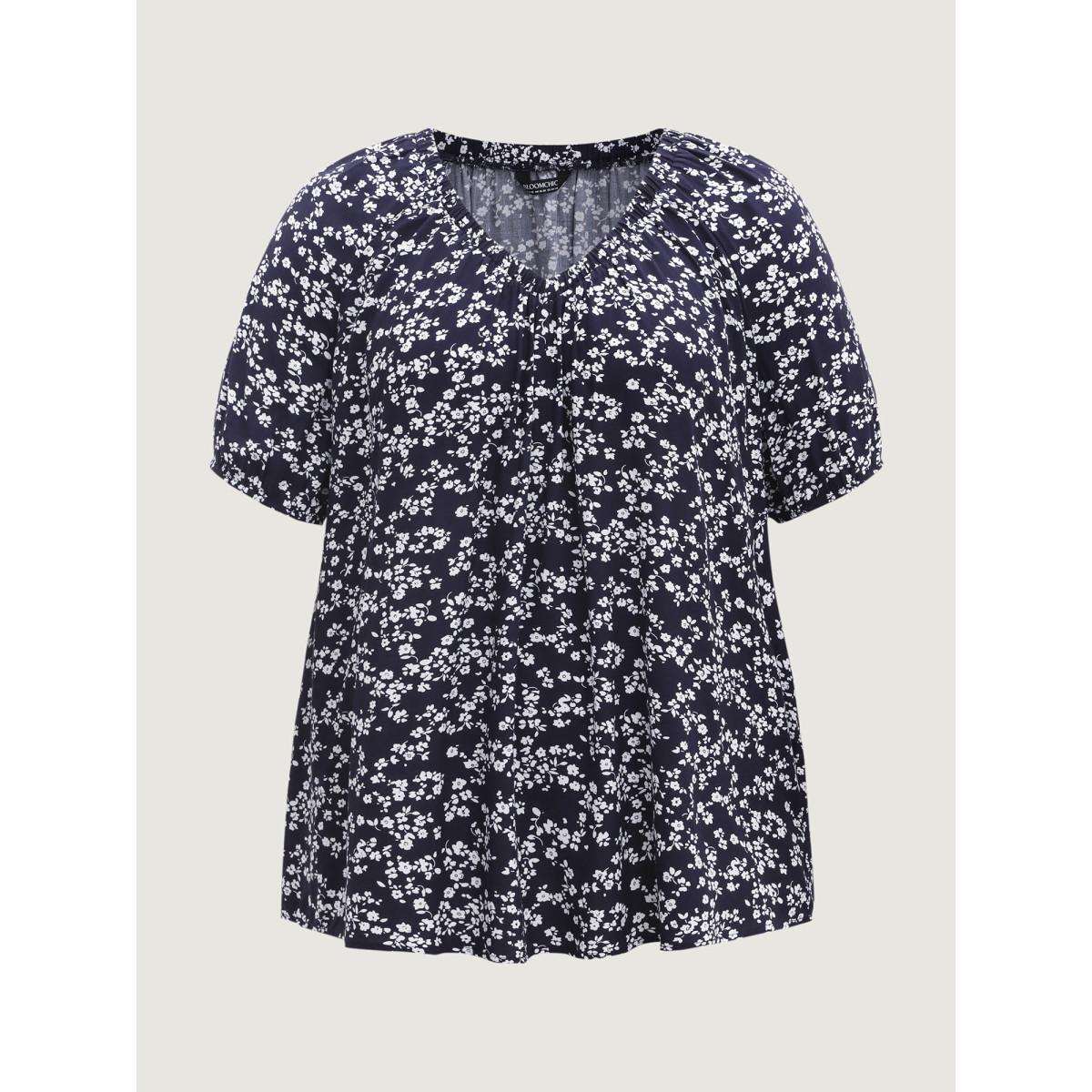 Plus Size Indigo Supersoft Ditsy Floral Print Blouse Women Short sleeve V-neck Everyday-Casual Blouses BloomChic 30/6X Product Image