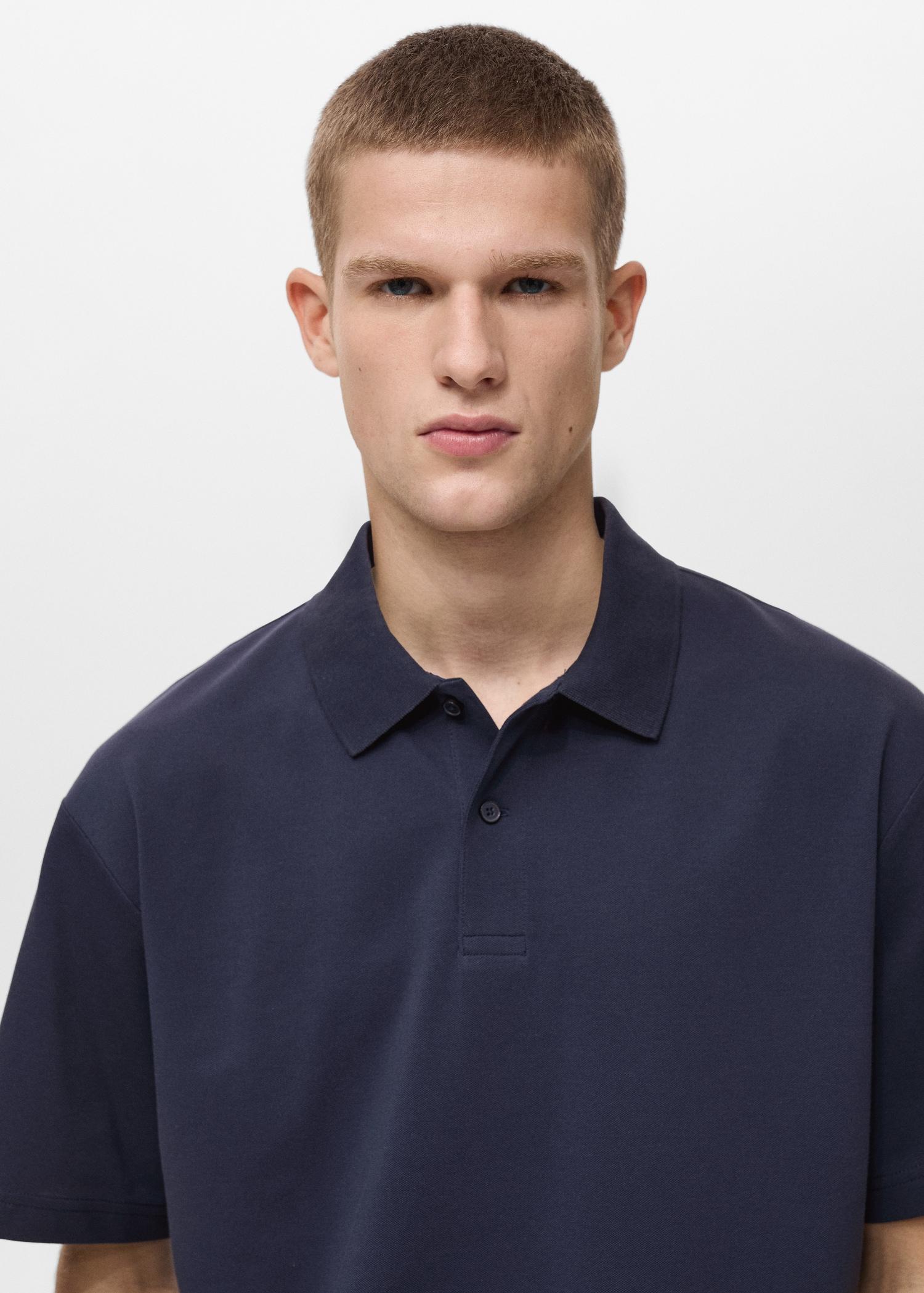 Relaxed-fit cotton piqué polo shirt - Men | MANGO USA Product Image