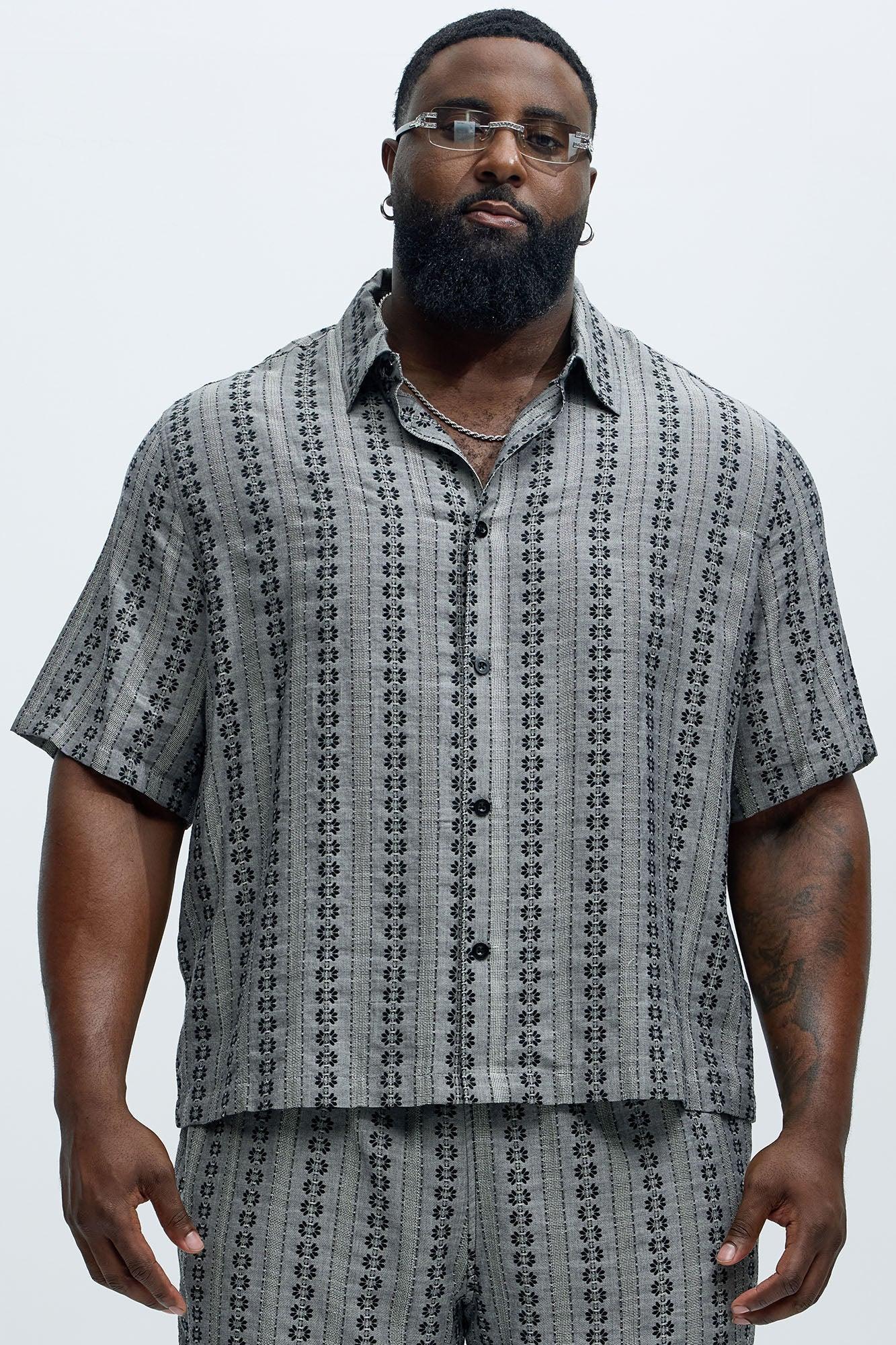 Denali Floral Short Sleeve Button Up - Black/combo Product Image