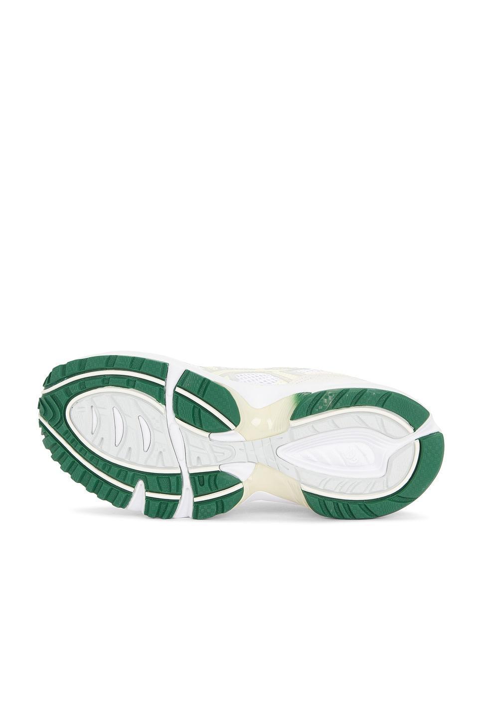 Gel-1090 V2 Sneakers Product Image