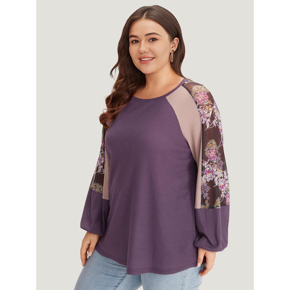 Plus Size Floral Mesh Patchwork Lantern Sleeve Sweatshirt Women Scarlet Elegant Patchwork Round Neck Dailywear Sweatshirts BloomChic 14-16/1X Product Image
