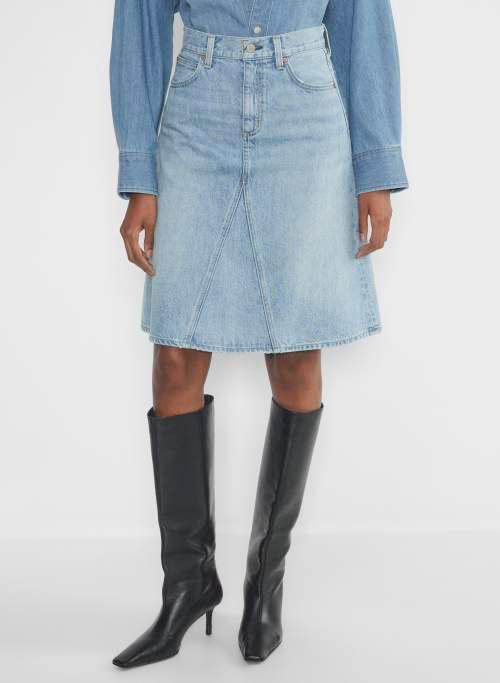 the ’90s midi denim skirt Product Image