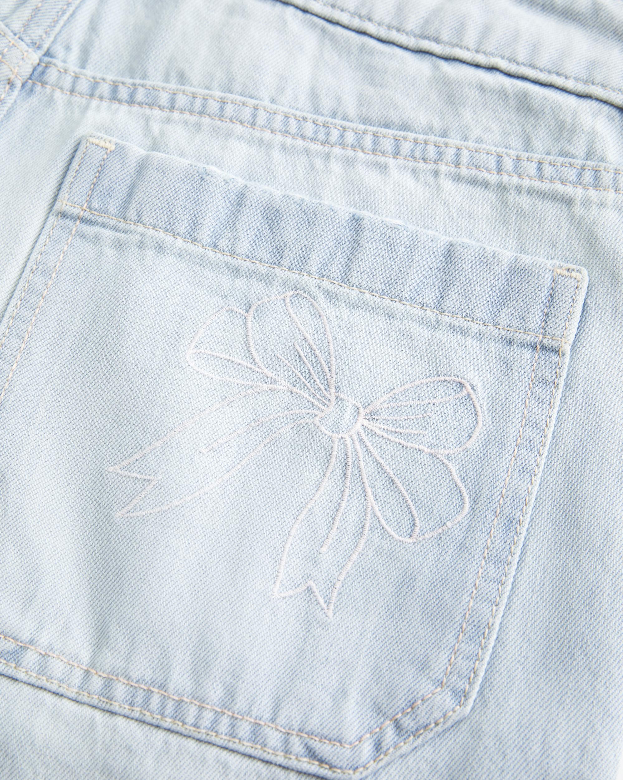 Low-Rise Washed Black Baggy Jort Product Image