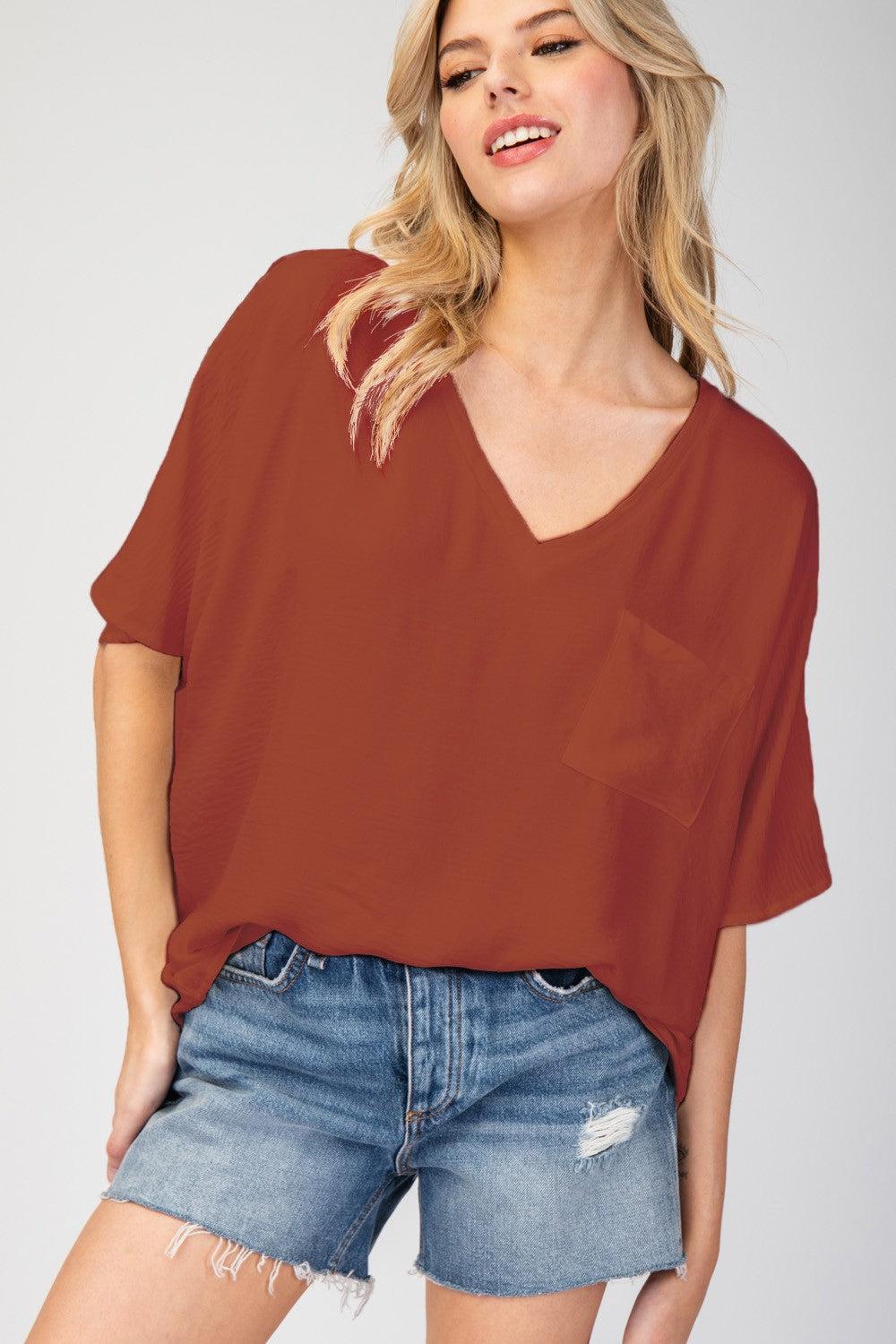 SOLID V NECK POCKET TEE Product Image