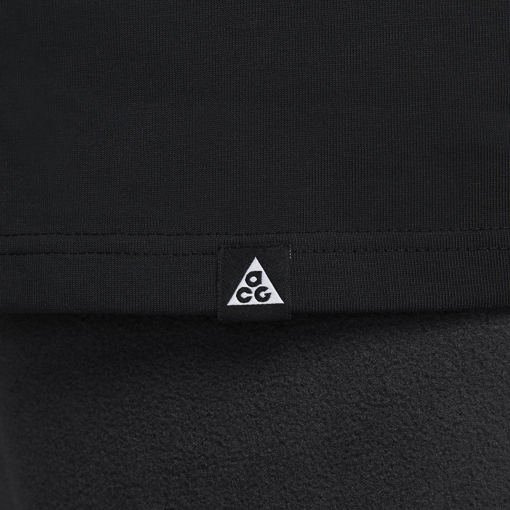 Nike ACG Men's T-Shirt Product Image