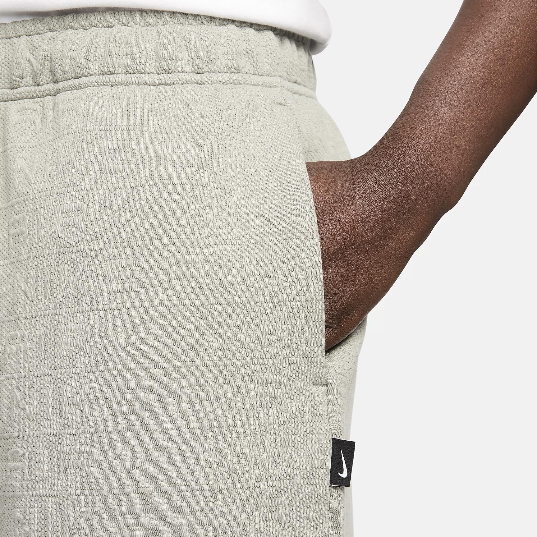 Nike Sportswear Air Men's Shorts Product Image