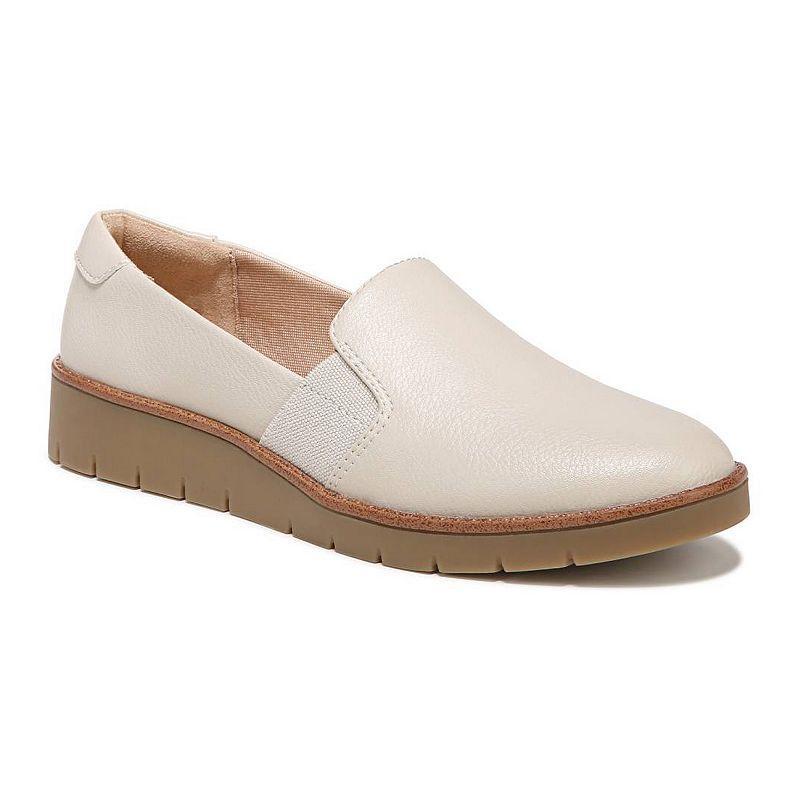 LifeStride On The Go (Natural) Women's Shoes Product Image