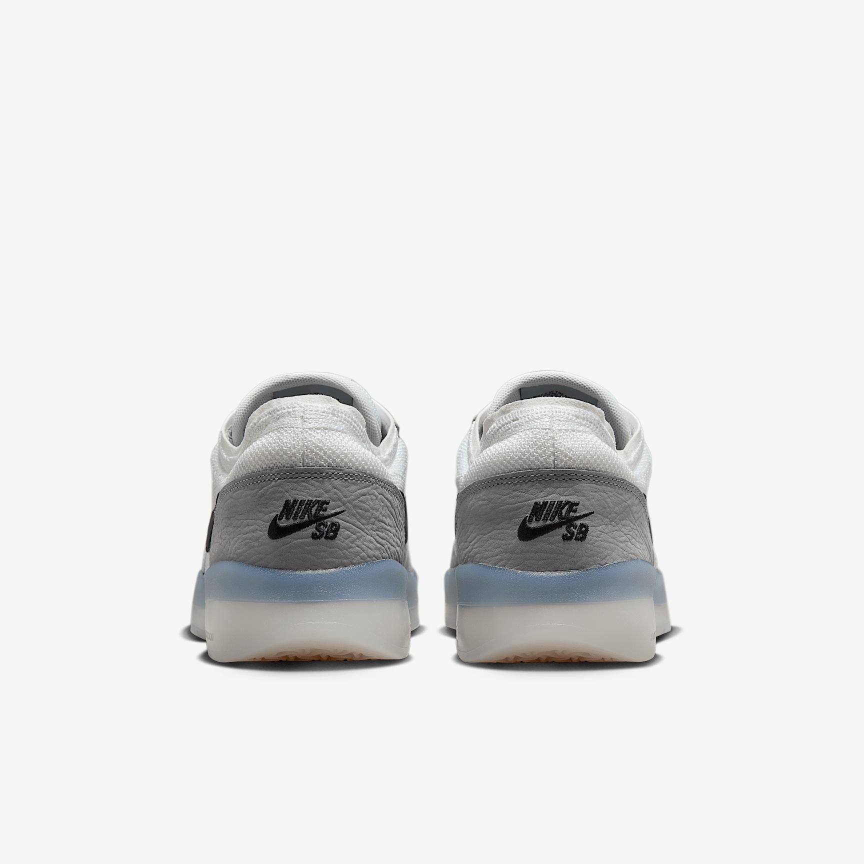 Nike SB PS8 Men's Shoes Product Image
