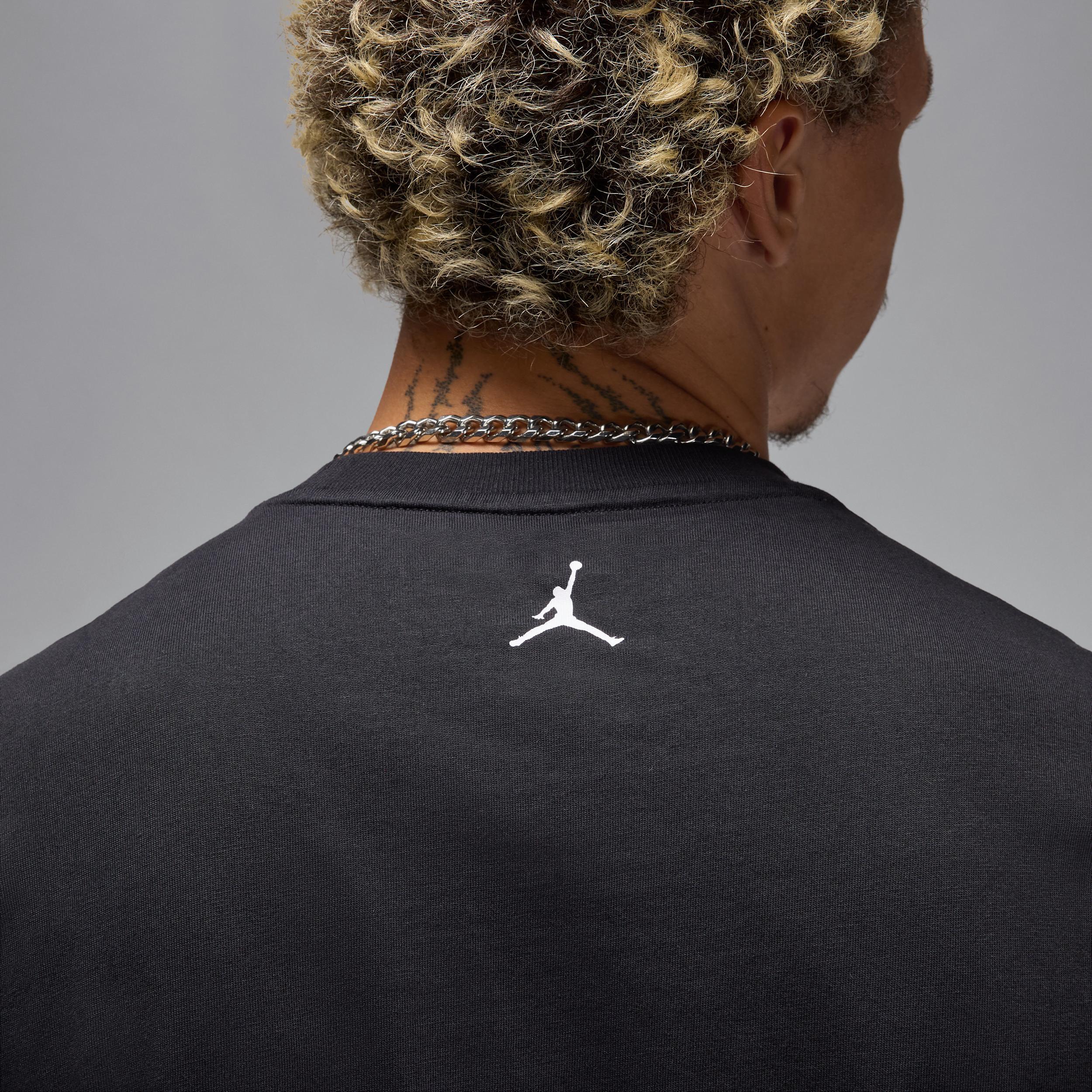 Jordan Sport Men's Dri-FIT T-Shirt Product Image
