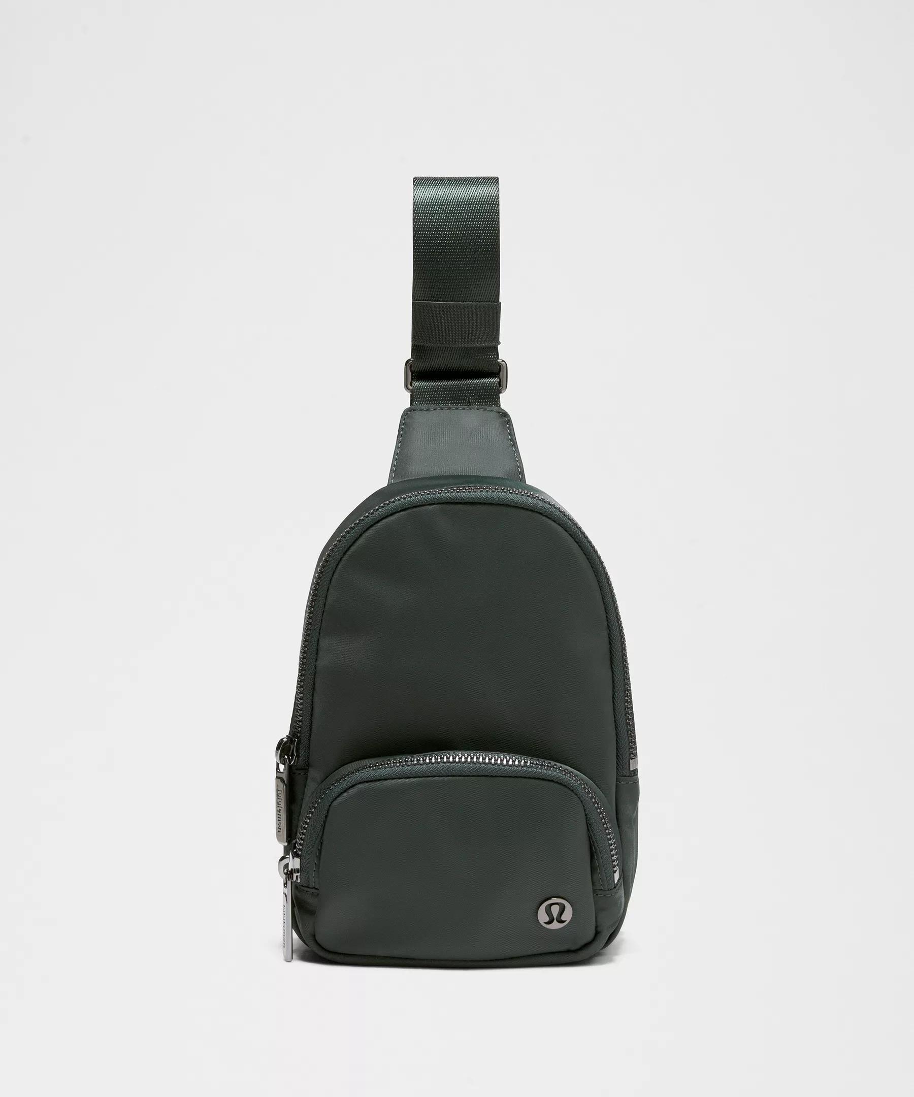 Everywhere Small Sling Bag Product Image