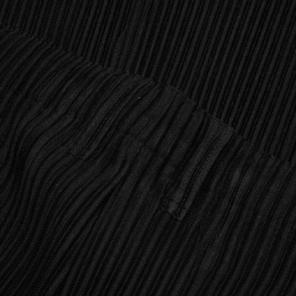 Tailored Pleats 2 Shorts - Black Male Product Image
