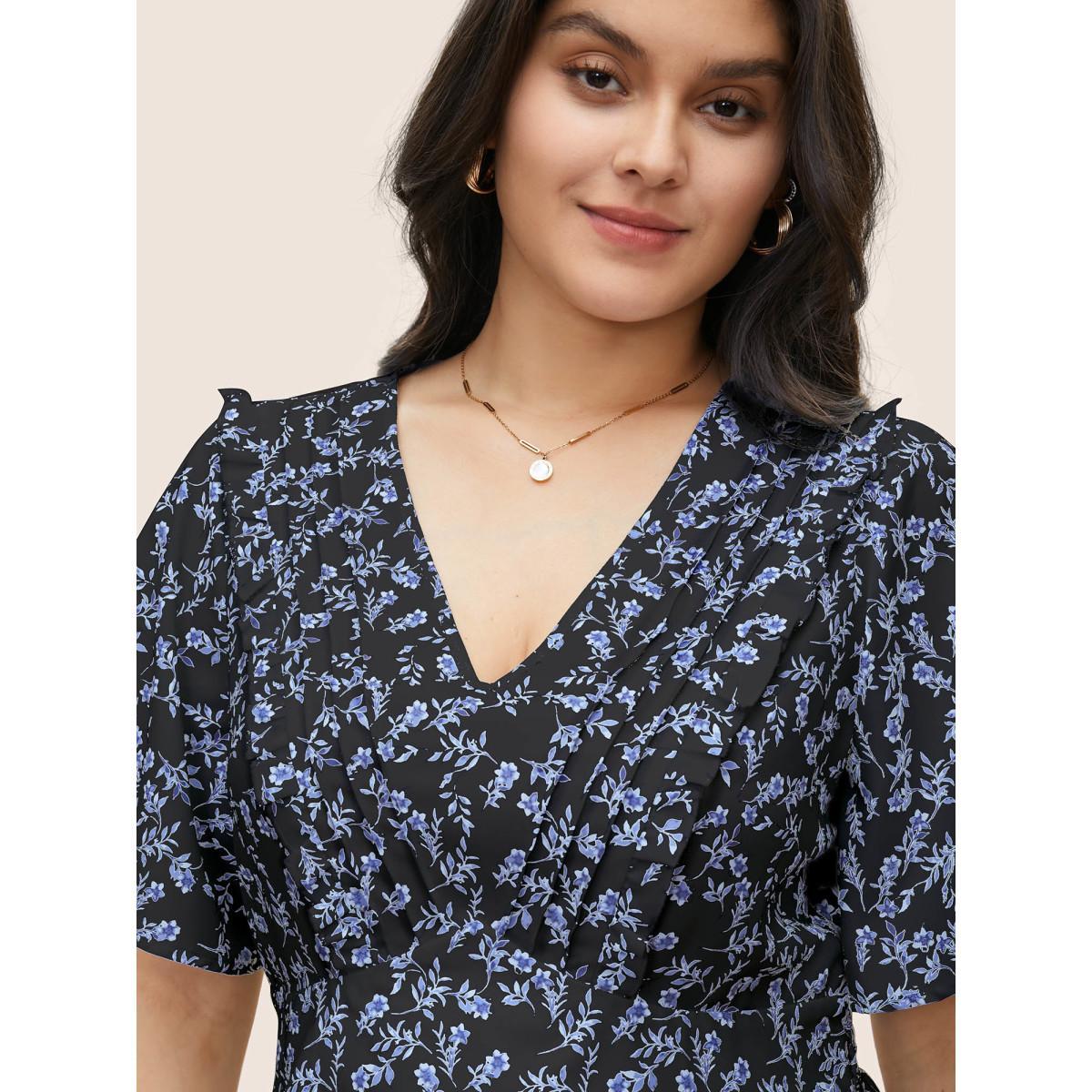 Plus Size BlackFlower Floral Pleated Elastic Waist Ruffle Sleeve Blouse Women Elegant Half Sleeve V-neck Everyday Blouses BloomChic 26/4X Product Image