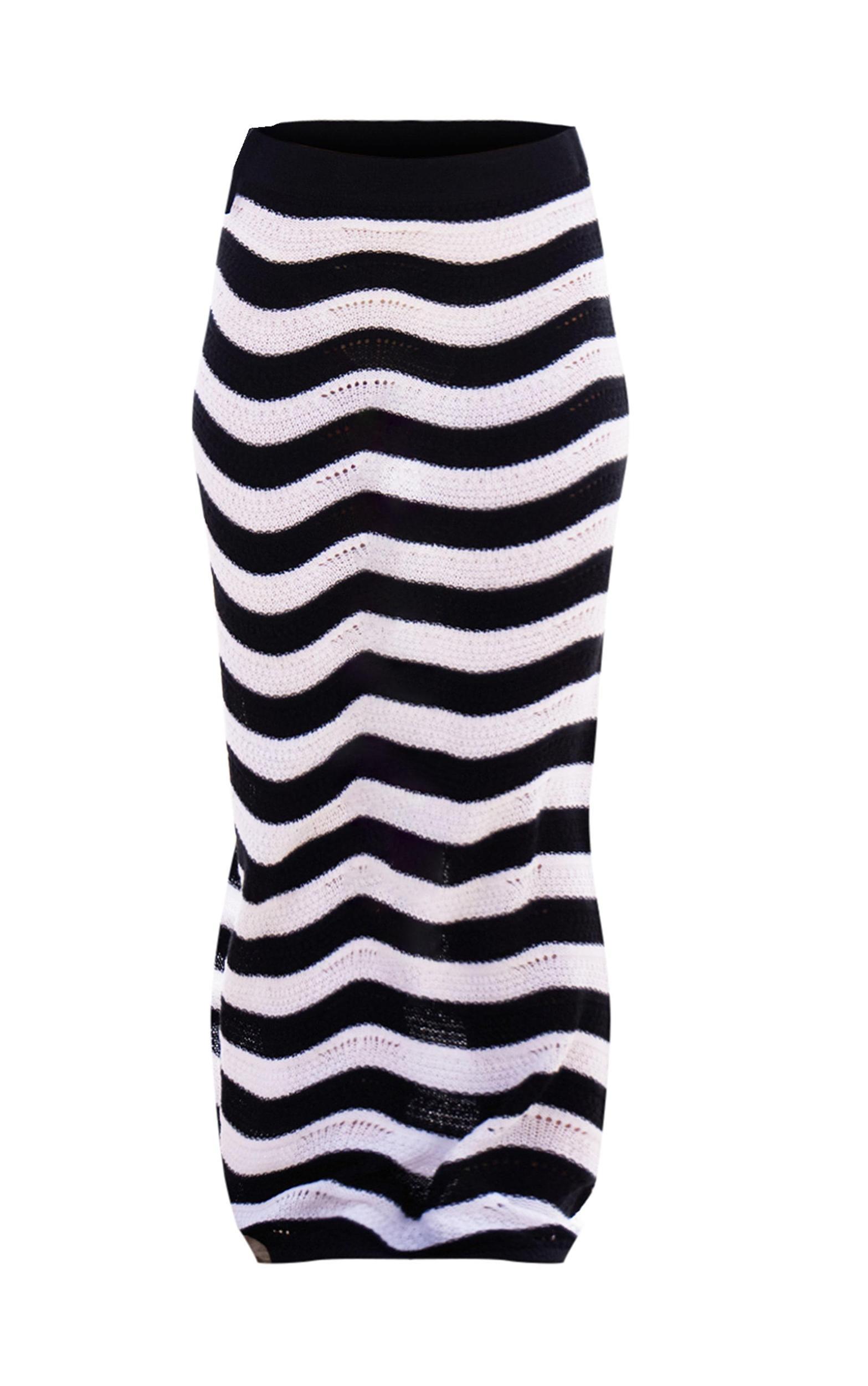 Monochrome Wave Knit Low Rise Maxi Skirt Product Image