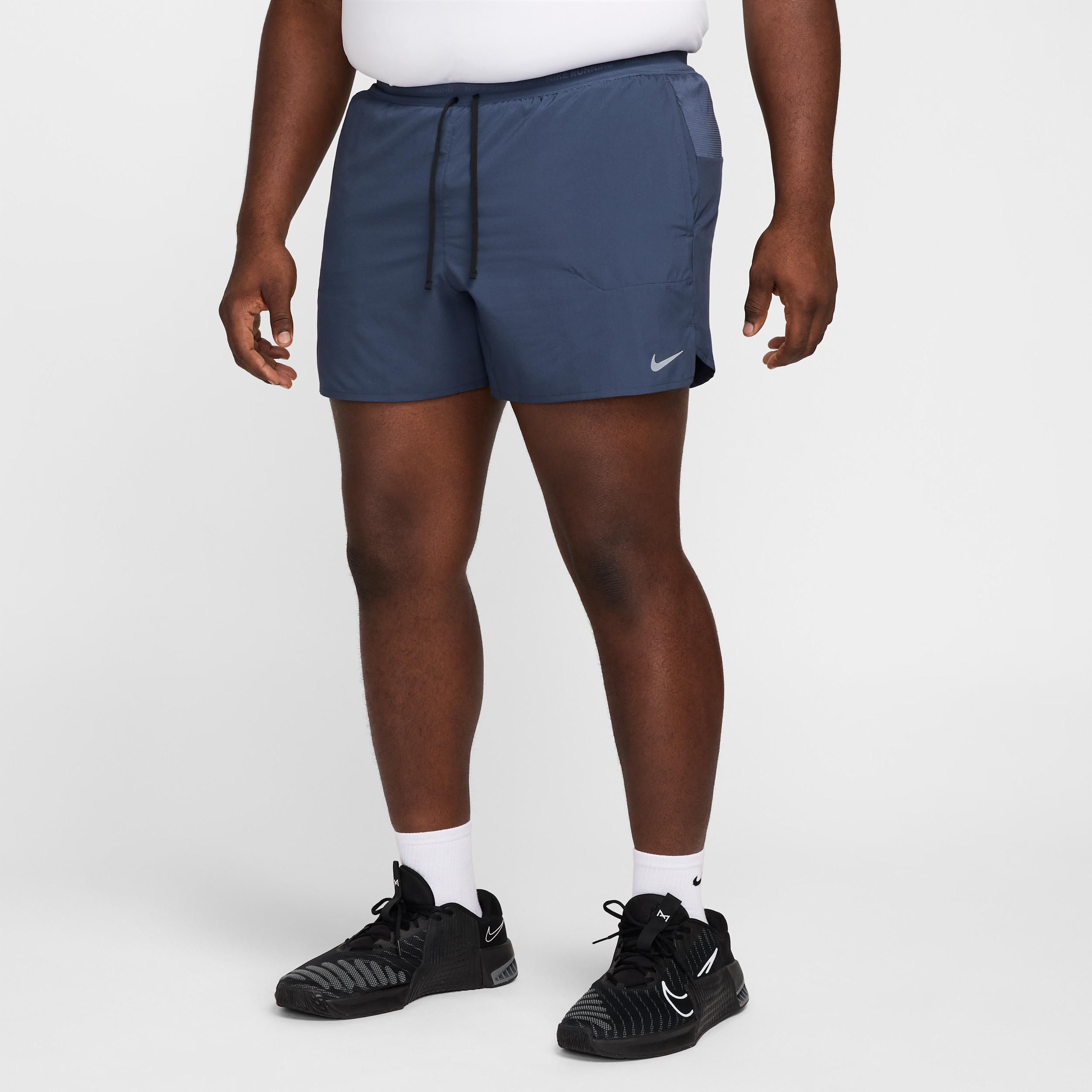 Nike Men's Stride Dri-FIT 5" Brief-Lined Running Shorts Product Image