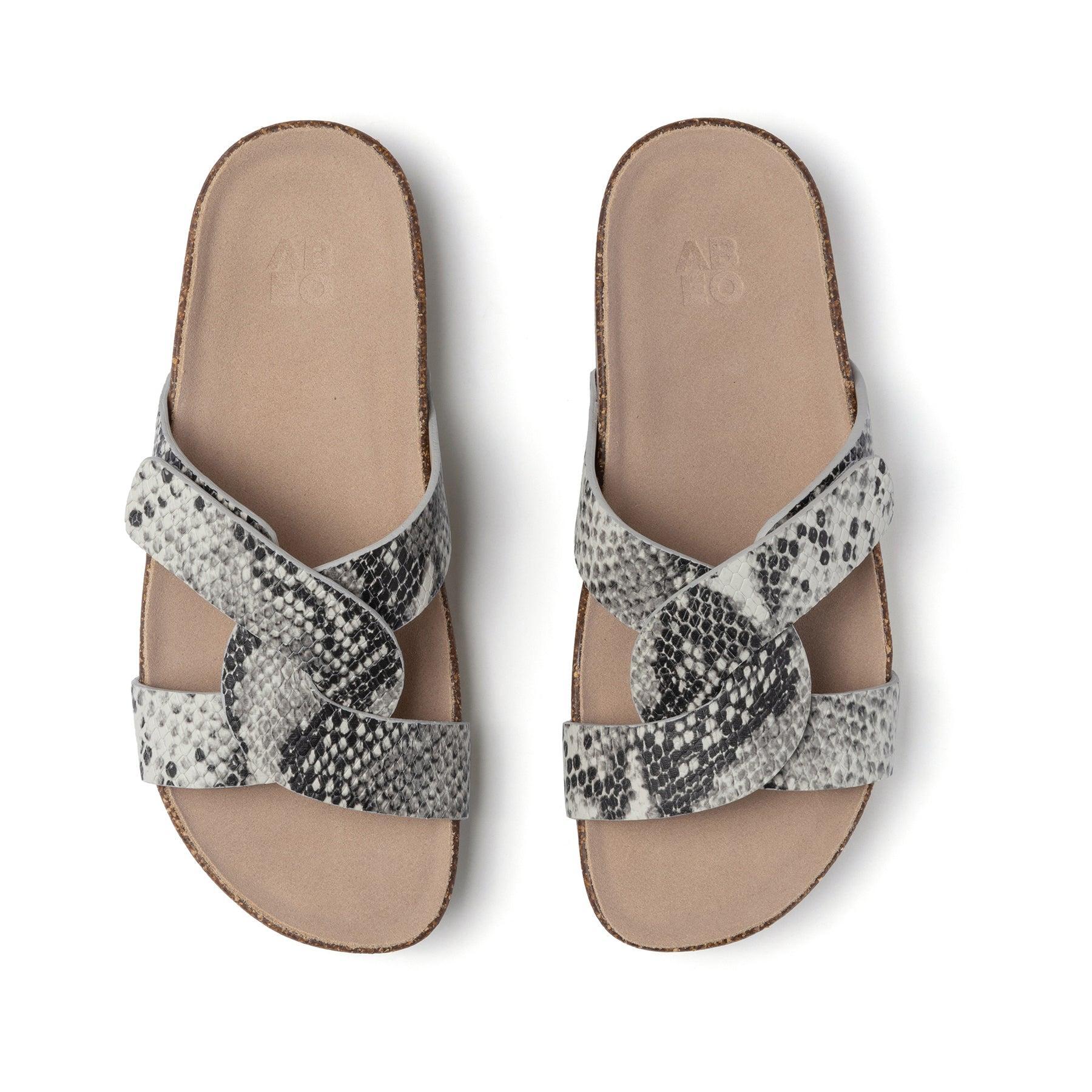Lanai Slide Metatarsal Female Product Image