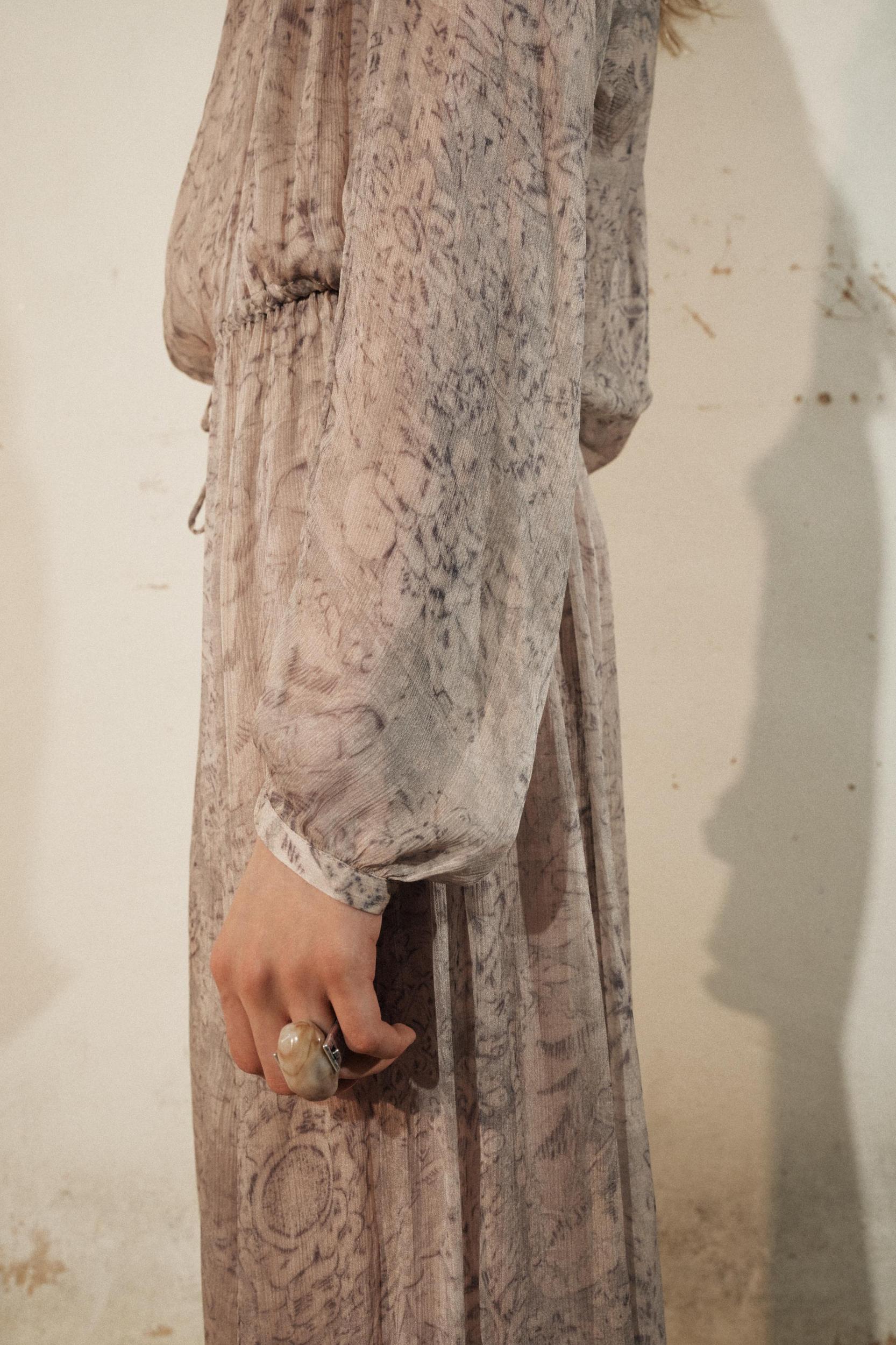 VOLUMINOUS PRINTED LONG DRESS ZW COLLECTION Product Image