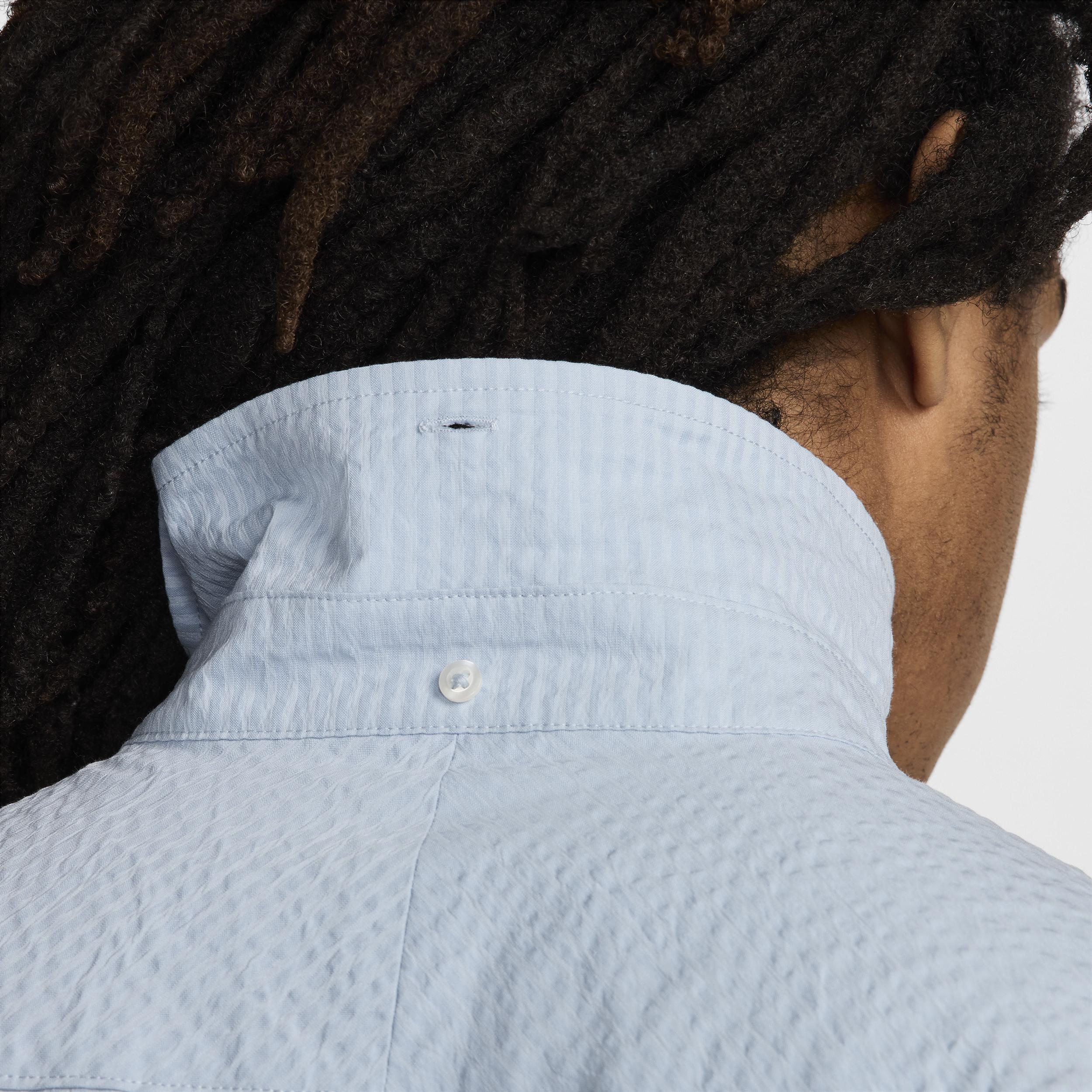 Nike Life Men's Short-Sleeve Seersucker Button-Down Shirt Product Image