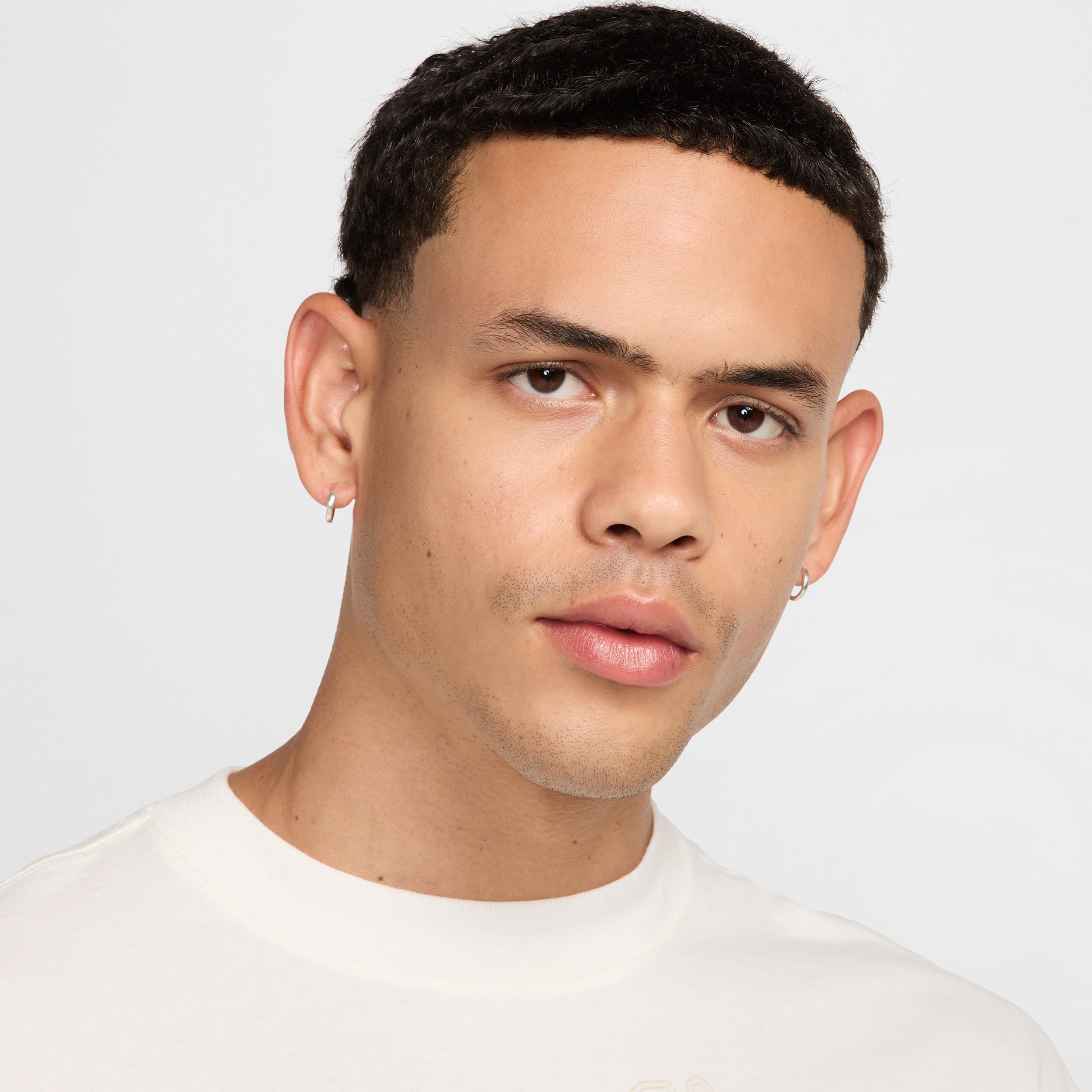Nike Sportswear Men's Max90 T-Shirt Product Image