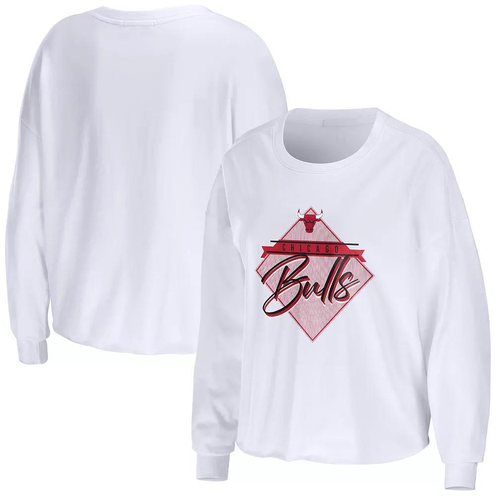 Women's WEAR by Erin Andrews White Chicago Bulls Cropped Long Sleeve T-Shirt, Size: XL Product Image