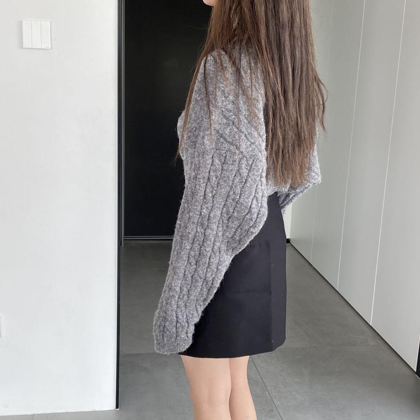 Set: Plain Cable-Knit Cardigan +  Tube Top Product Image