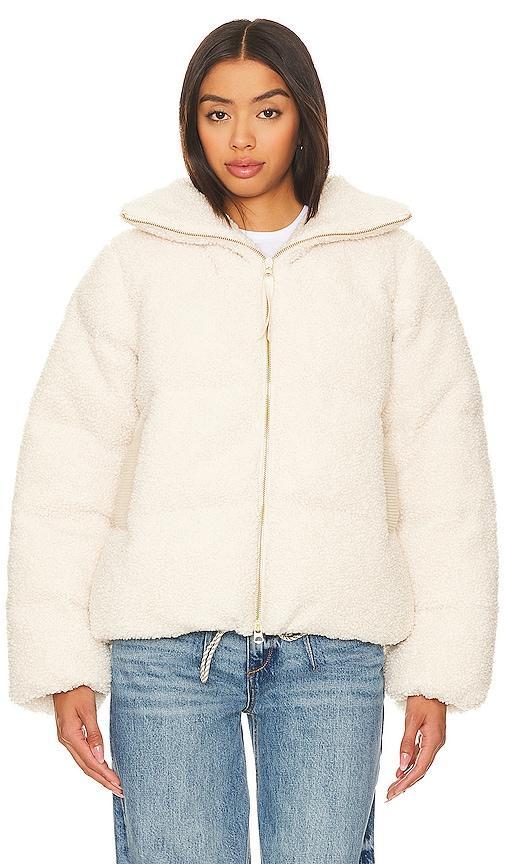 Varley Wilkins Sherpa Puffer Jacket (Chestnut) Women's Clothing Product Image