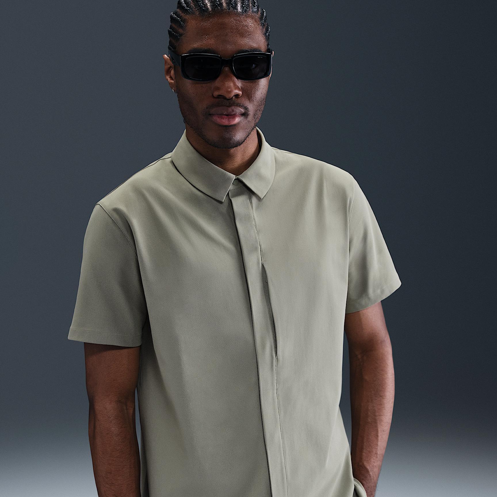 Nike Men's 24.7 PerfectStretch Dri-FIT Short-Sleeve Snap-Down Top Product Image