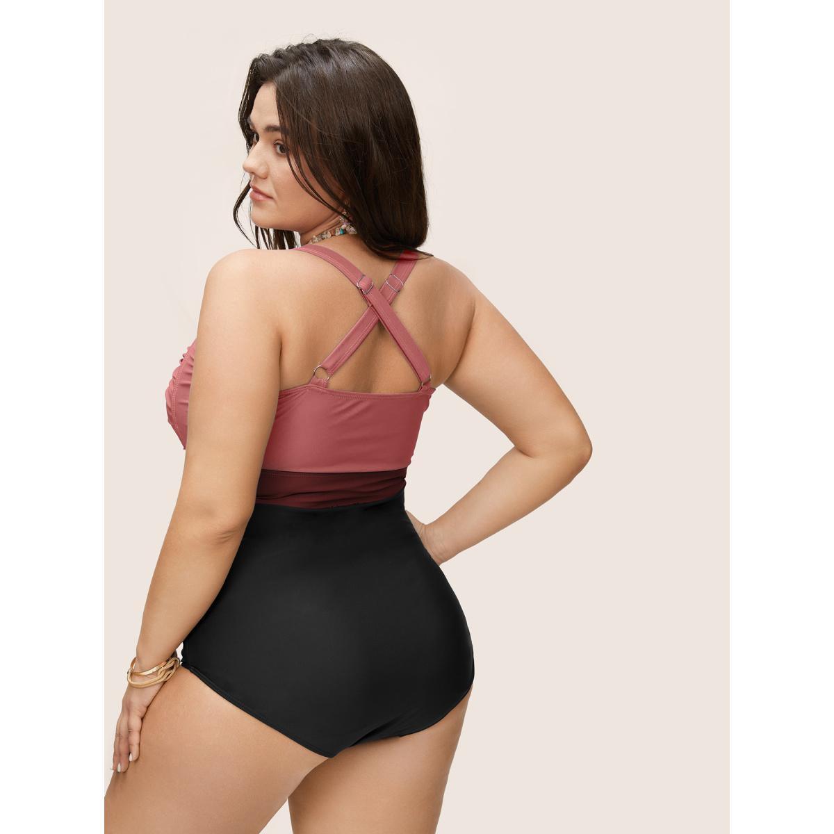 Plus Size Contrast Twist Front Tummy-Control One Piece Swimsuit Women's Swimwear Russet Beach Non Curve Bathing Suits High stretch One Pieces BloomChic 28/5X Product Image