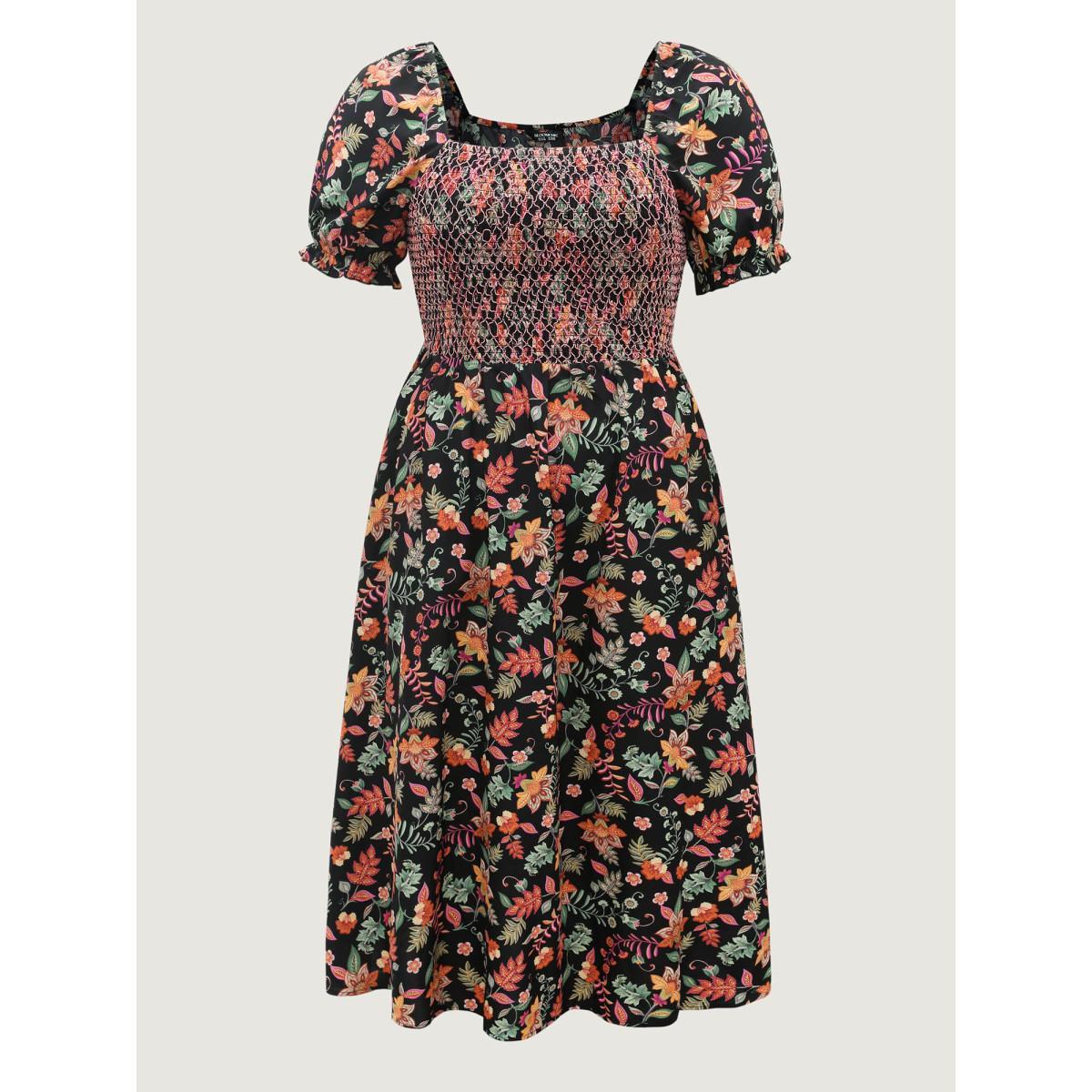 Plus Size Net Shirred Paisley Print Midi Dress Black Women Shirred Square Neck Short sleeve Curvy BloomChic 12/L Product Image